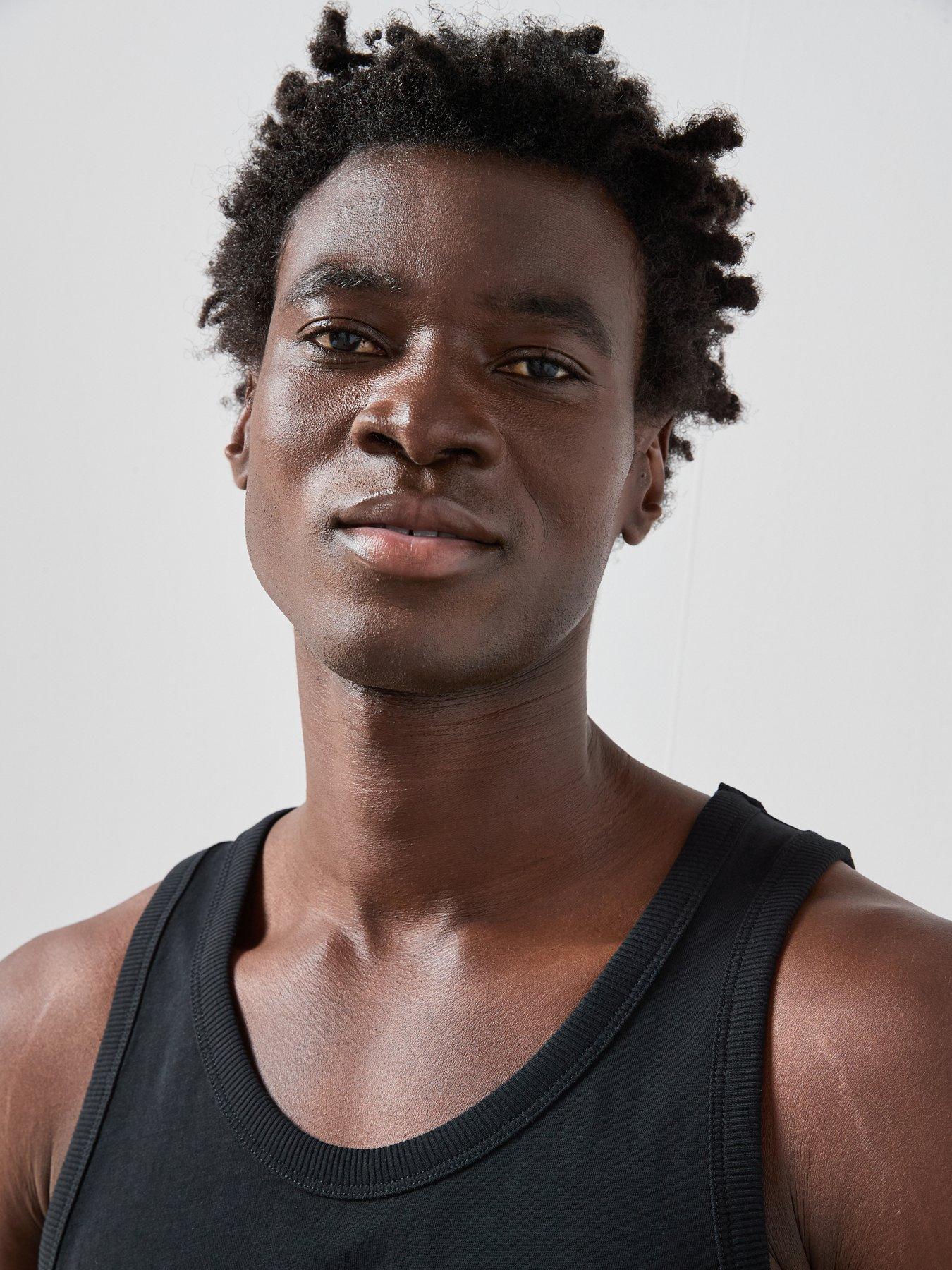 Image 6 of 7 of The Very Collection Jersey Vest&nbsp;- Black