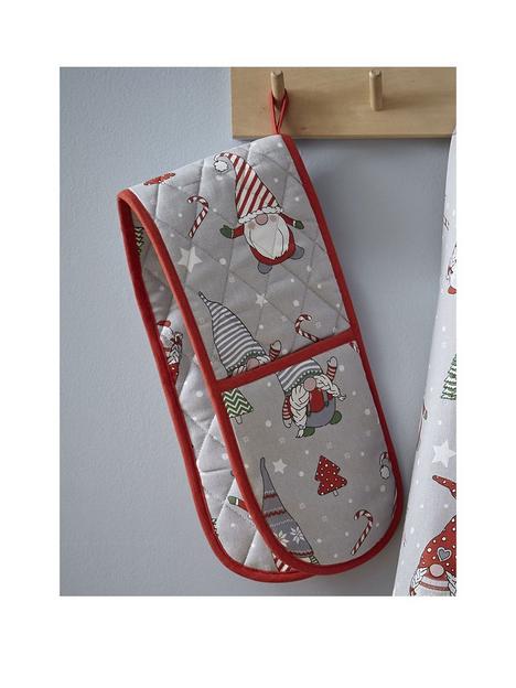 catherine-lansfield-christmas-gnomes-oven-glove