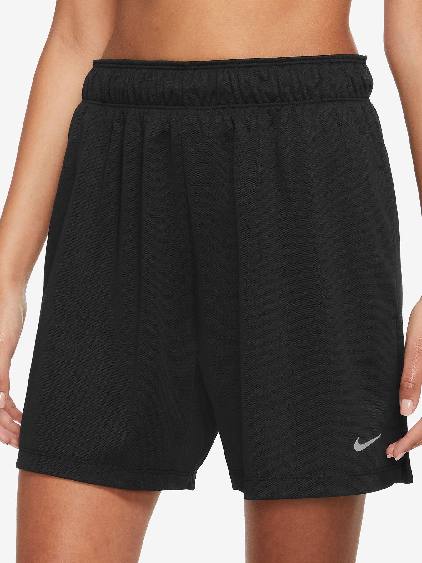 Nike fold over waistband attack outlet short