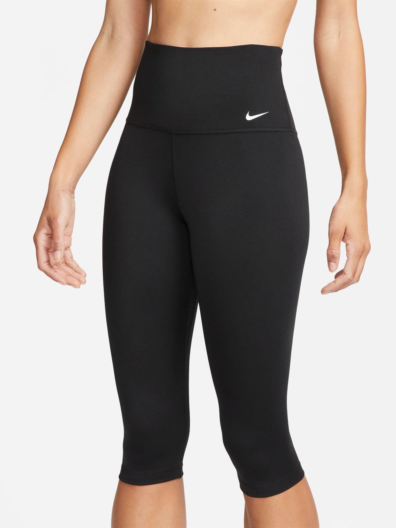 Nike mini Swoosh black capri leggings