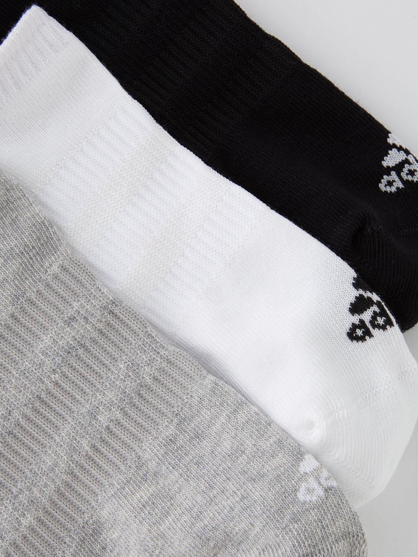 adidas-3-pack-no-show-socks-greyoutfit