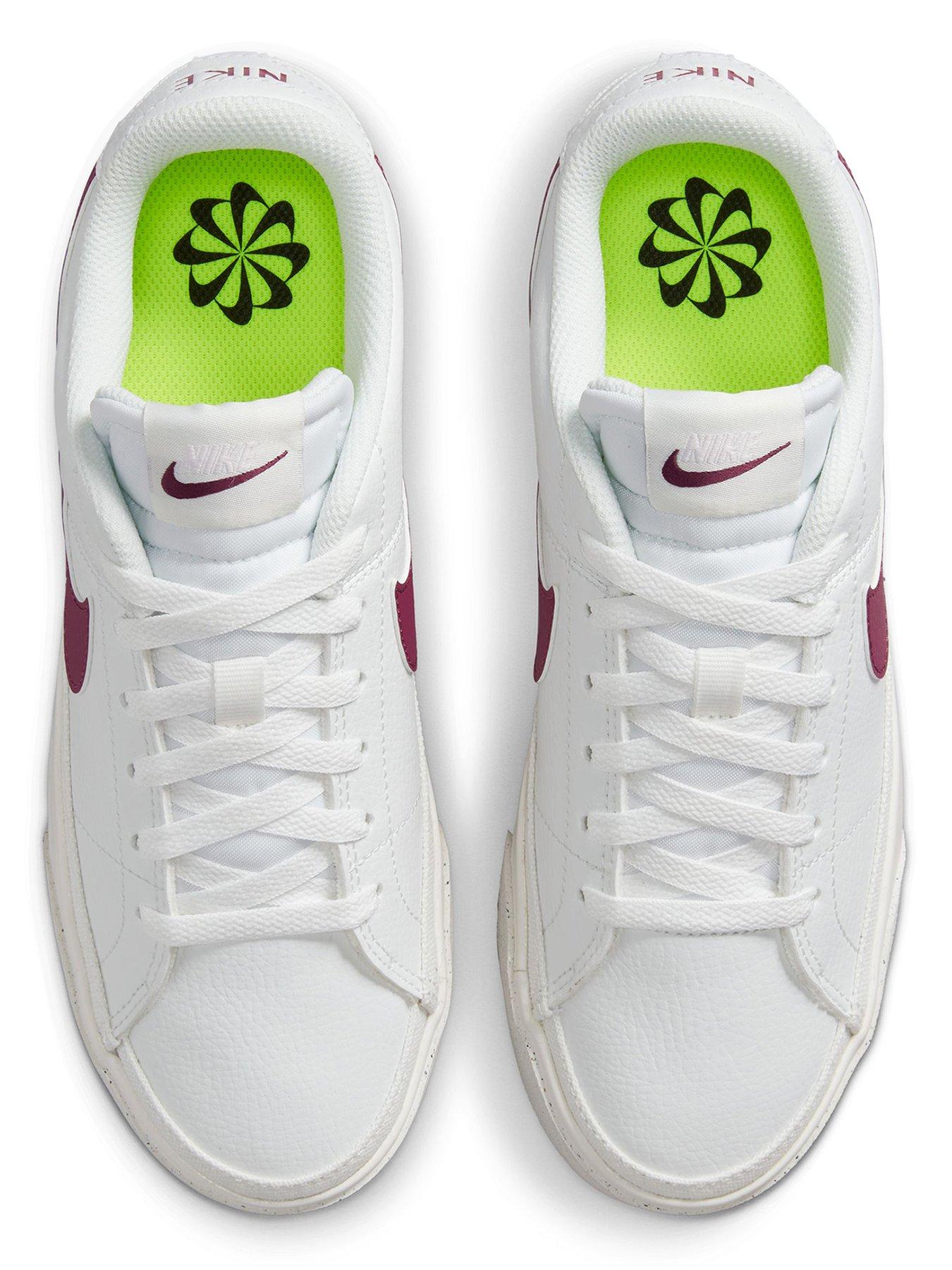 nike-court-legacy-whiteredoutfit