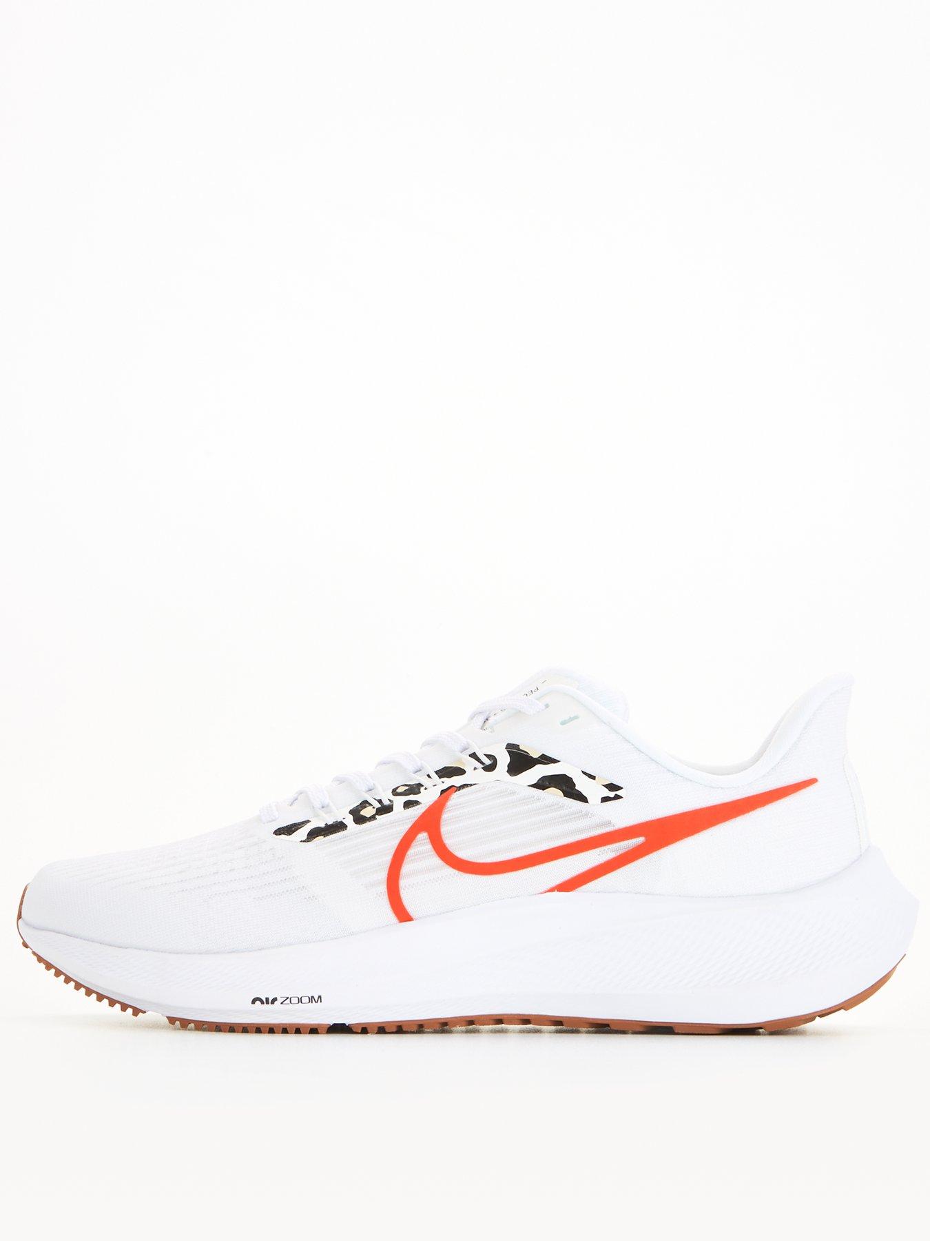 Nike zoom white store and orange