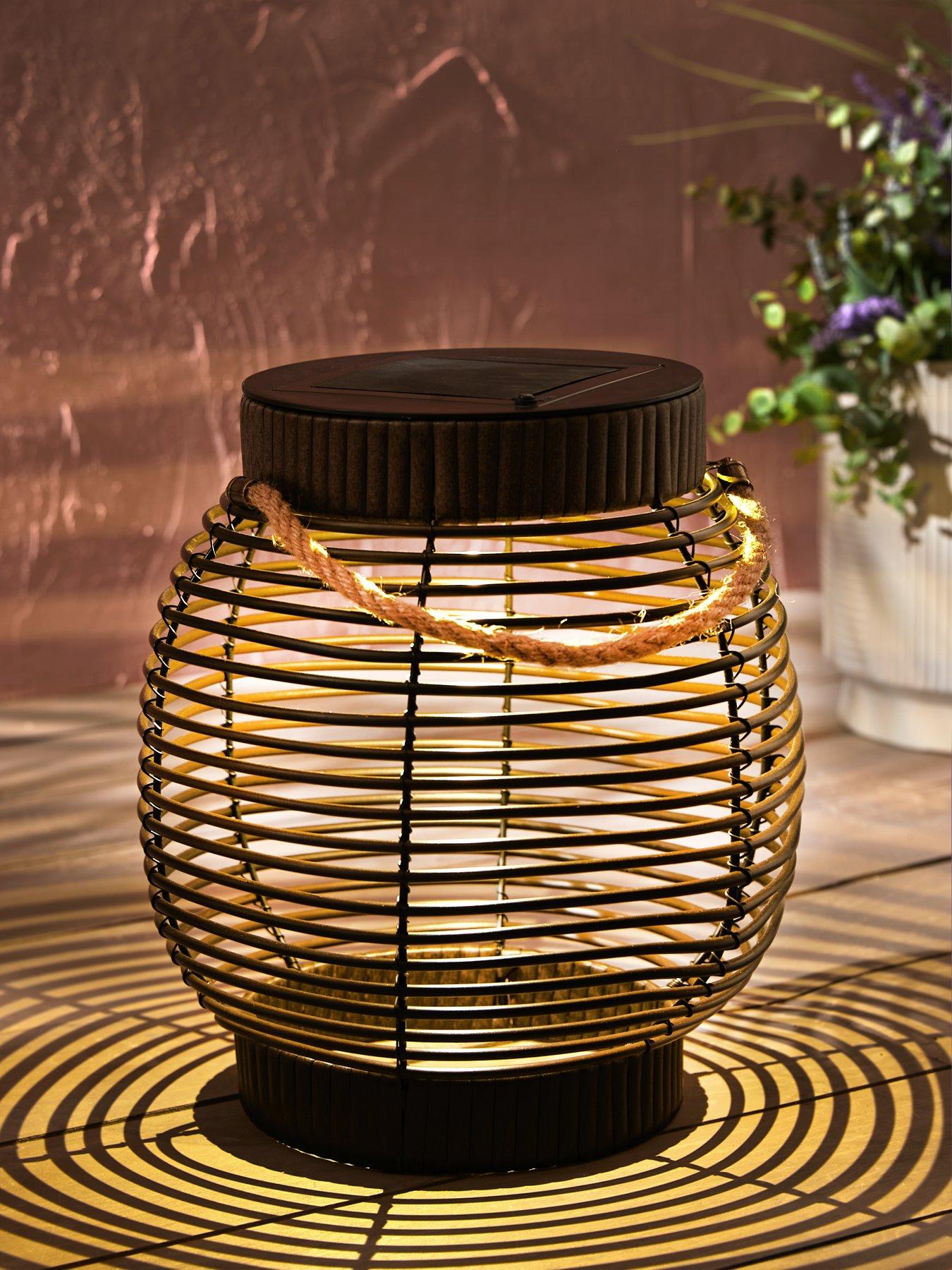 very-home-basket-shaped-coral-bay-rattan-solar-lamp