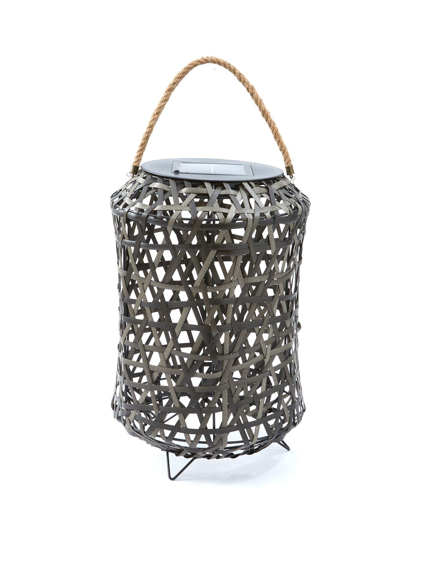 very-home-criss-cross-aruba-weave-solar-rattan-lampstillFront