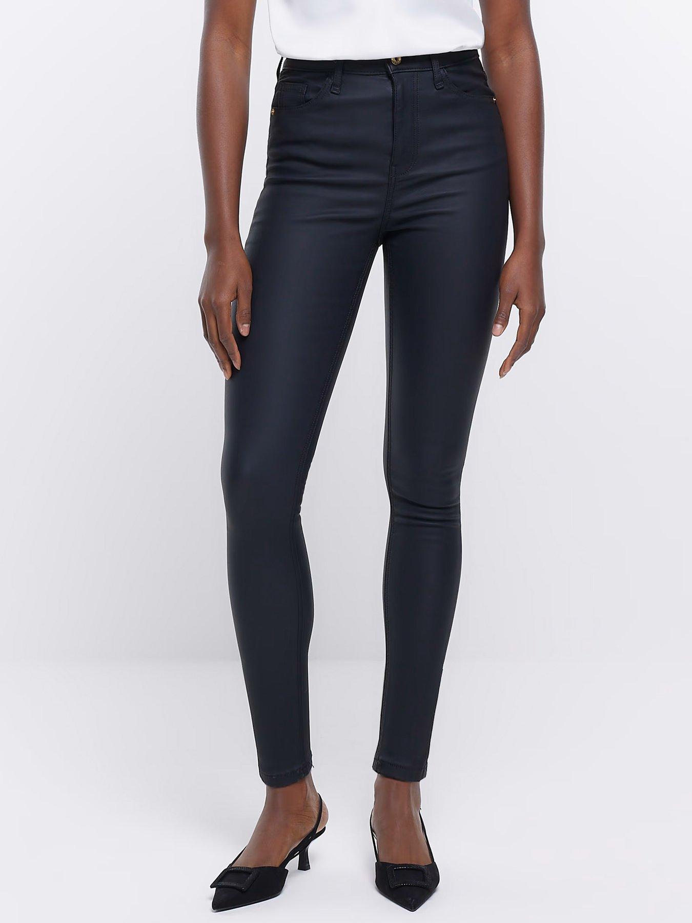 Sculpting Pocket High Rise Skinny Jeans in Black Coated Denim