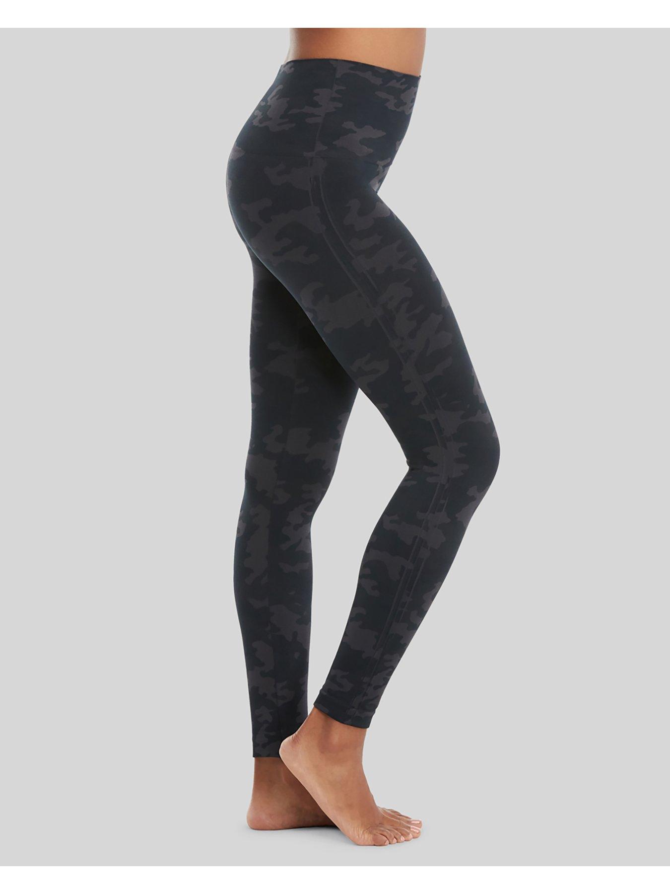 spanx-spanx-seamless-ecocare-medium-control-leggings-black-caooutfit