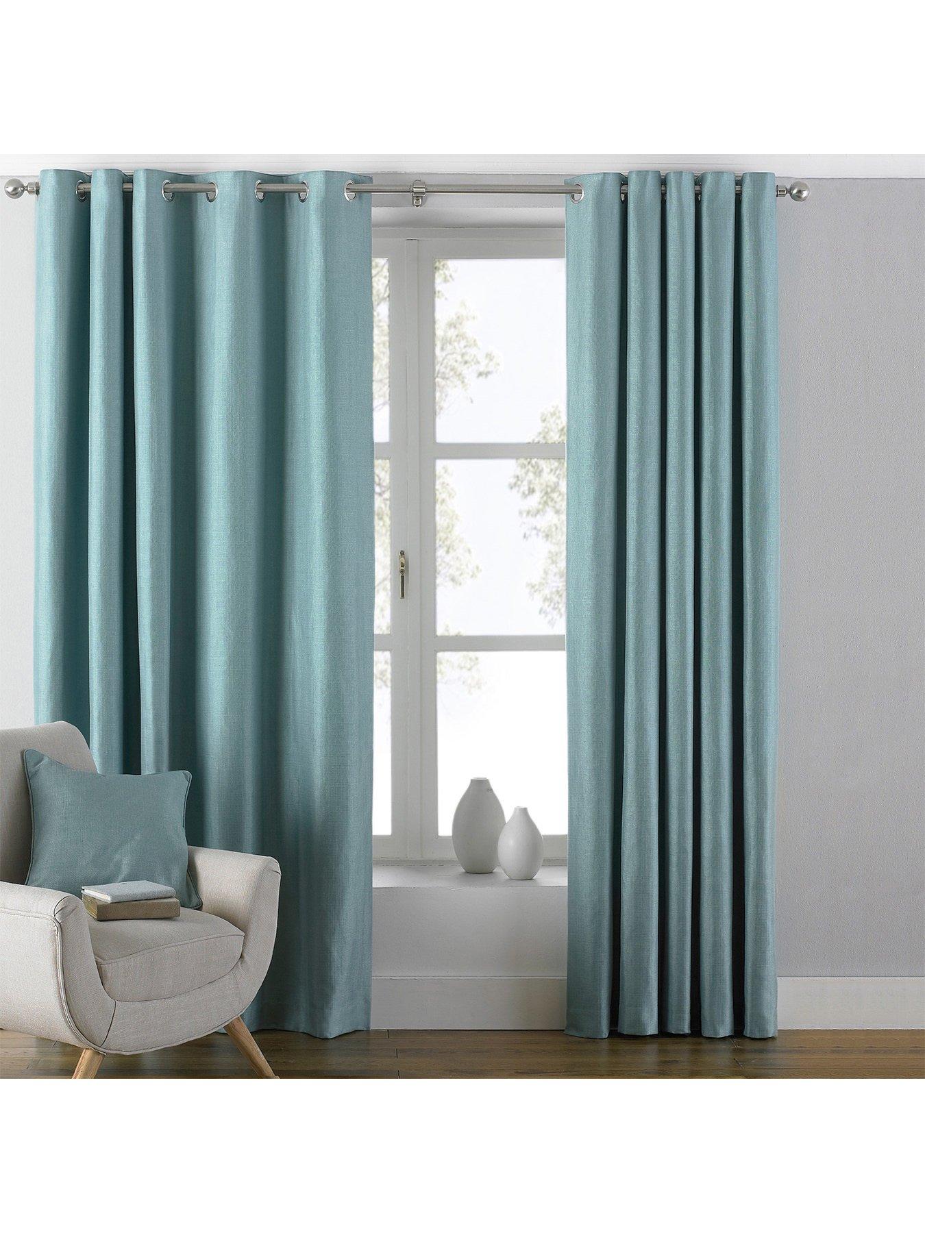 paoletti-atlantic-eyelet-curtains