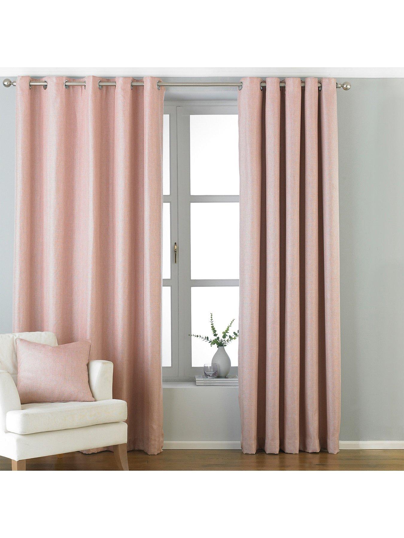 paoletti-atlantic-eyelet-curtains