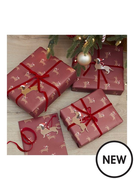 ginger-ray-3-sheet-festive-sausage-dog-gift-wrap-kit