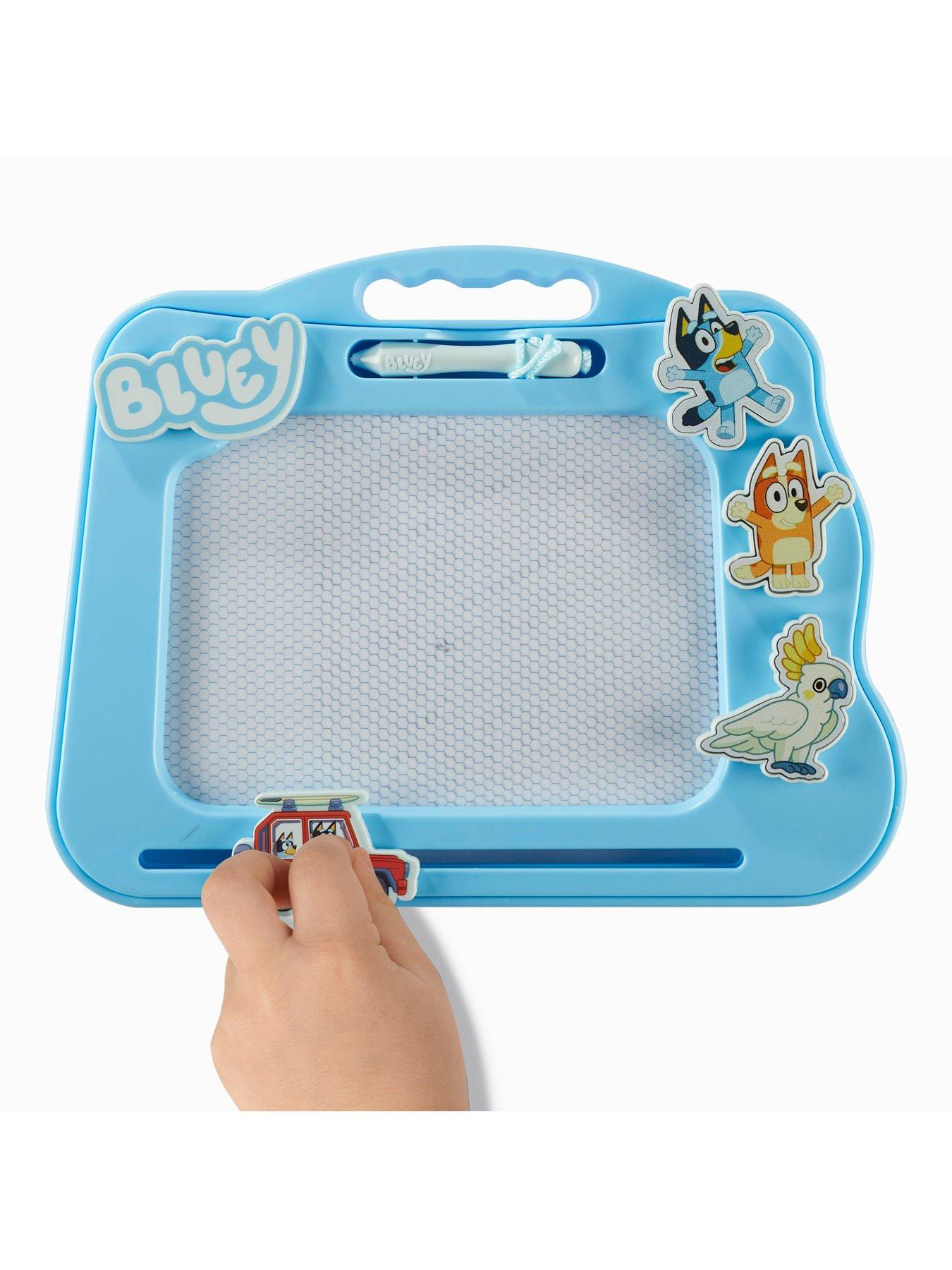Image 6 of 6 of Bluey Travel Magnetic Scribbler