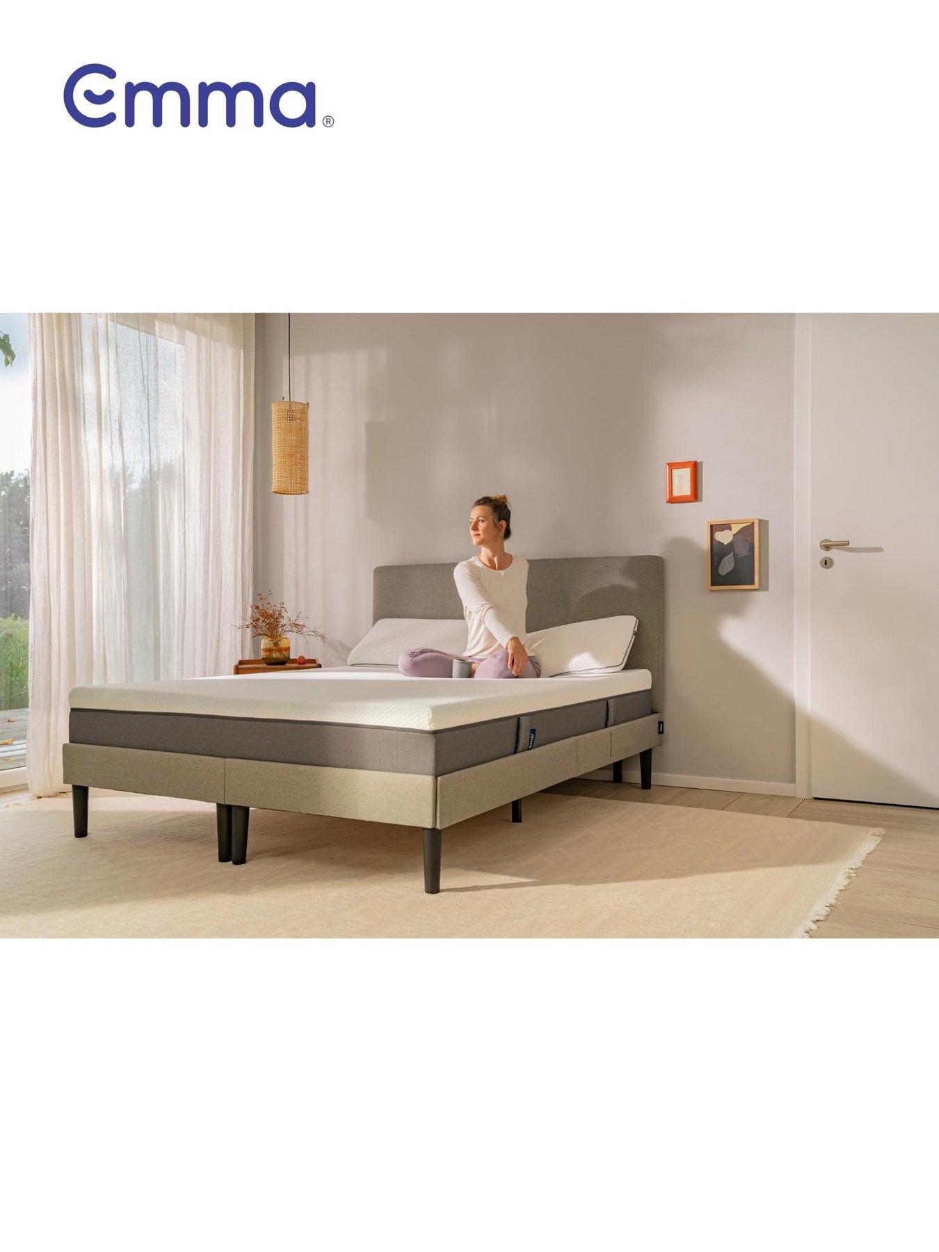 Image 6 of 8 of Emma Emma Original&nbsp;Mattress - Medium