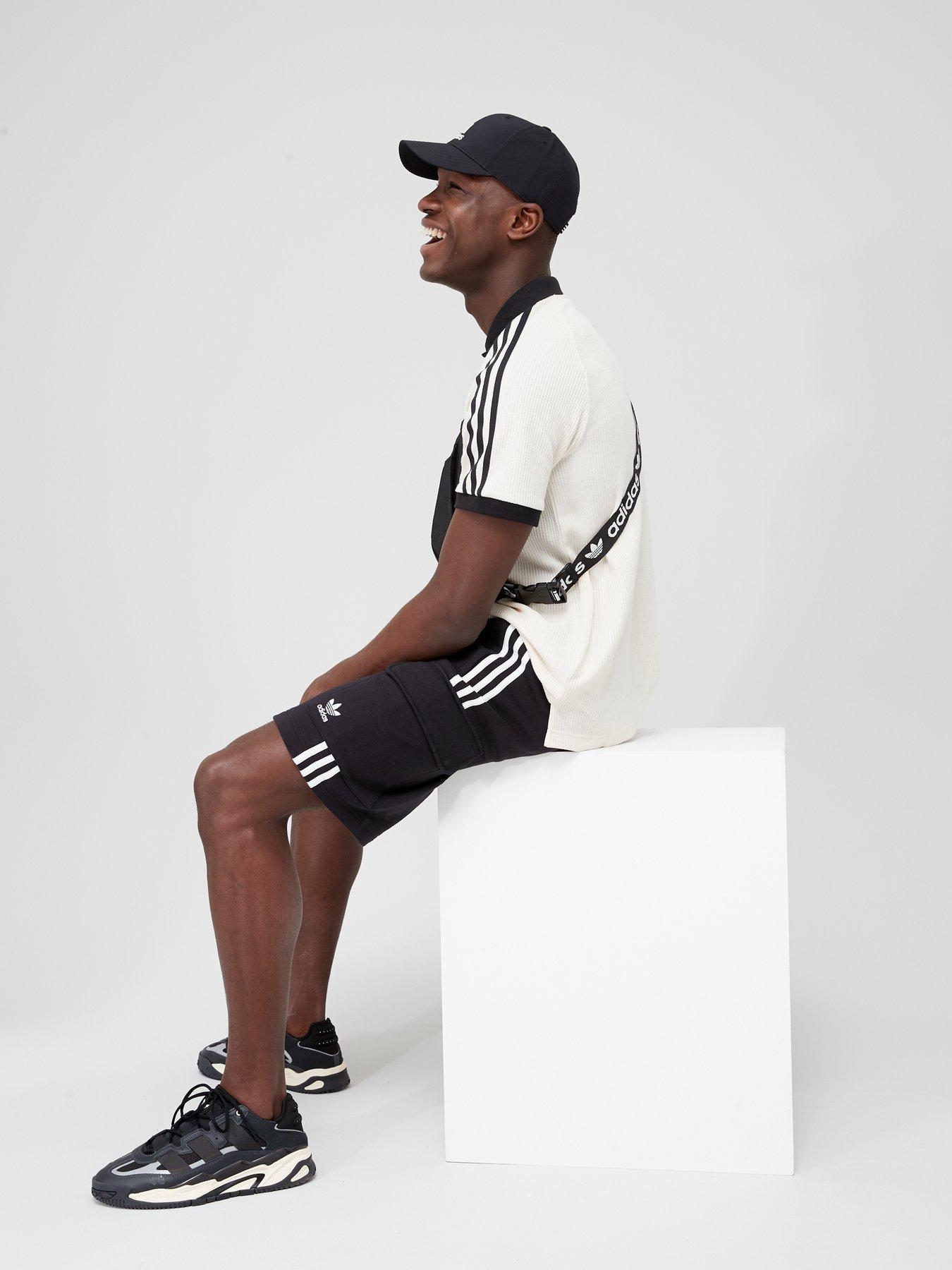 adidas Originals Adicolor Classics Black Very Ireland Shorts | 3-Stripes - Cargo