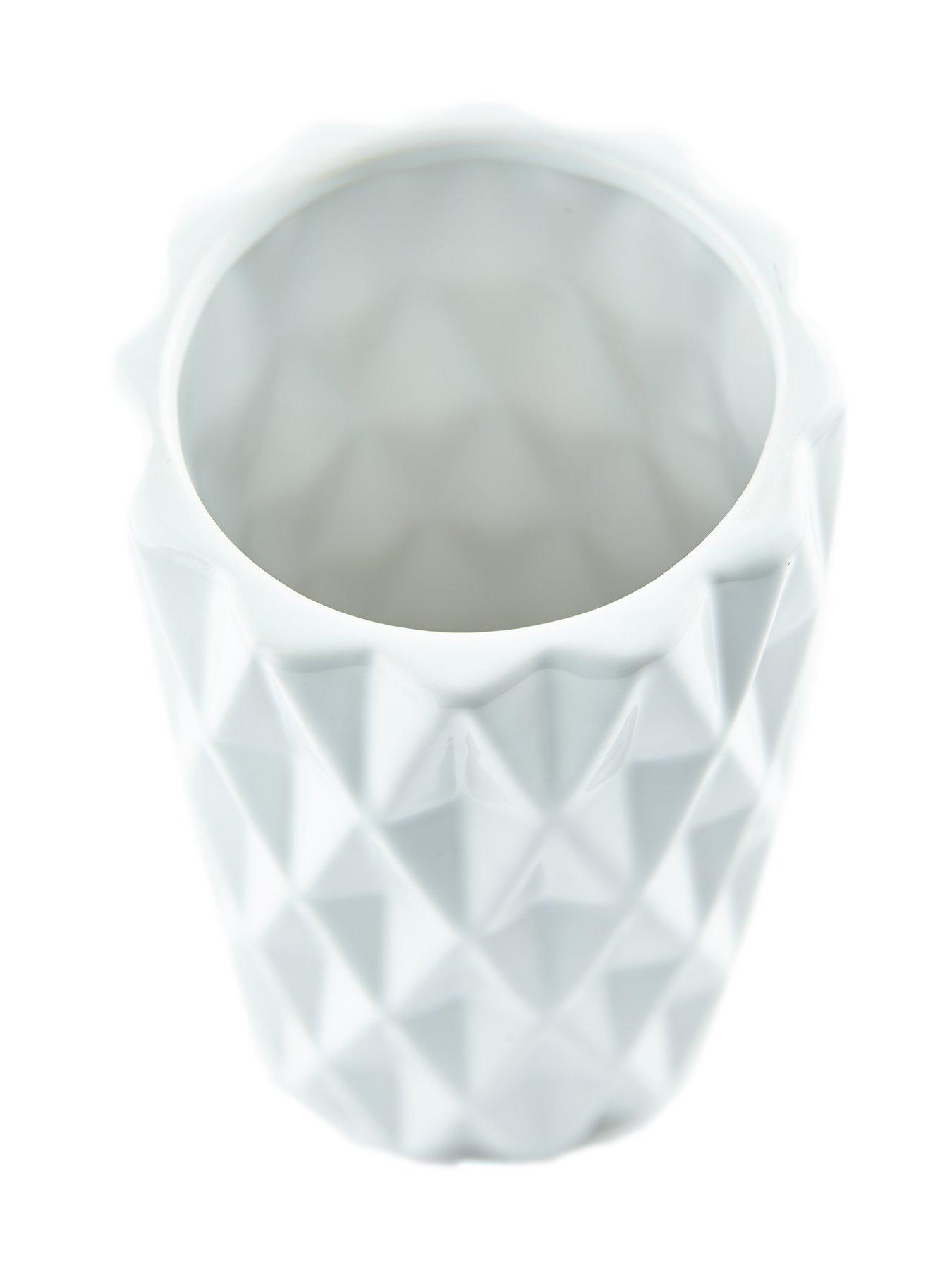 the-very-collection-white-geo-vaseback
