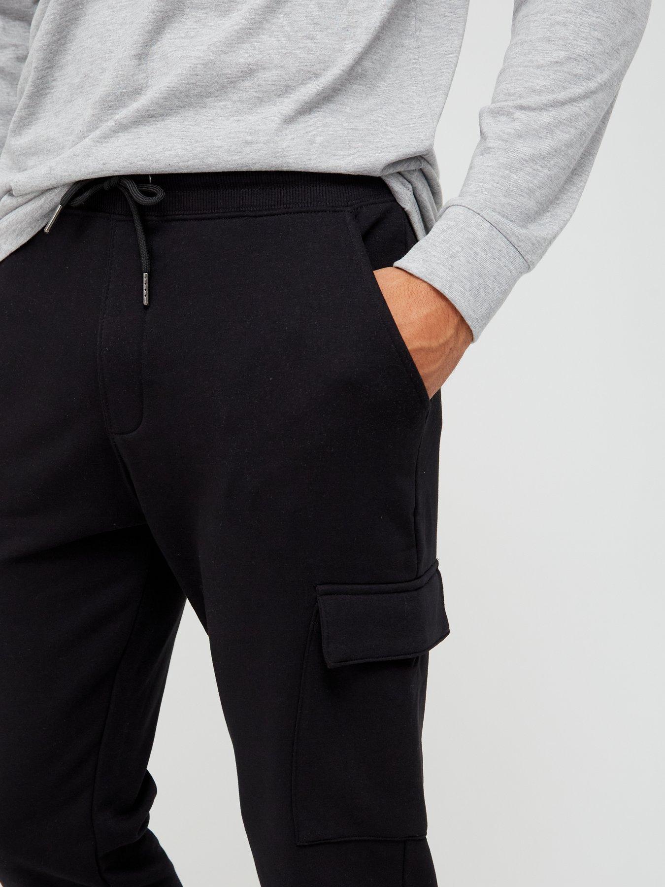 very-man-cargo-pocket-joggers--blackoutfit