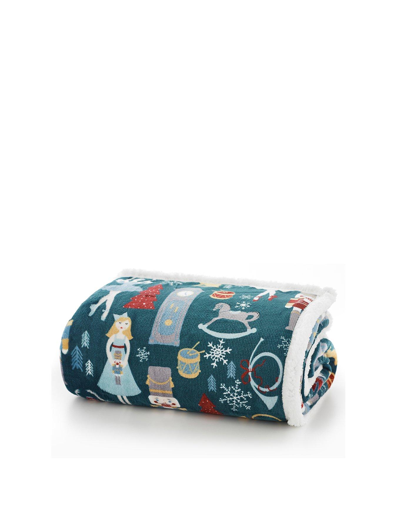 deyongs-christmas-nutcracker-fleece-throw-multi