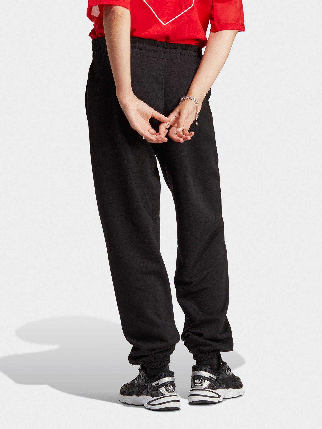 adidas-originals-pants-blackstillFront