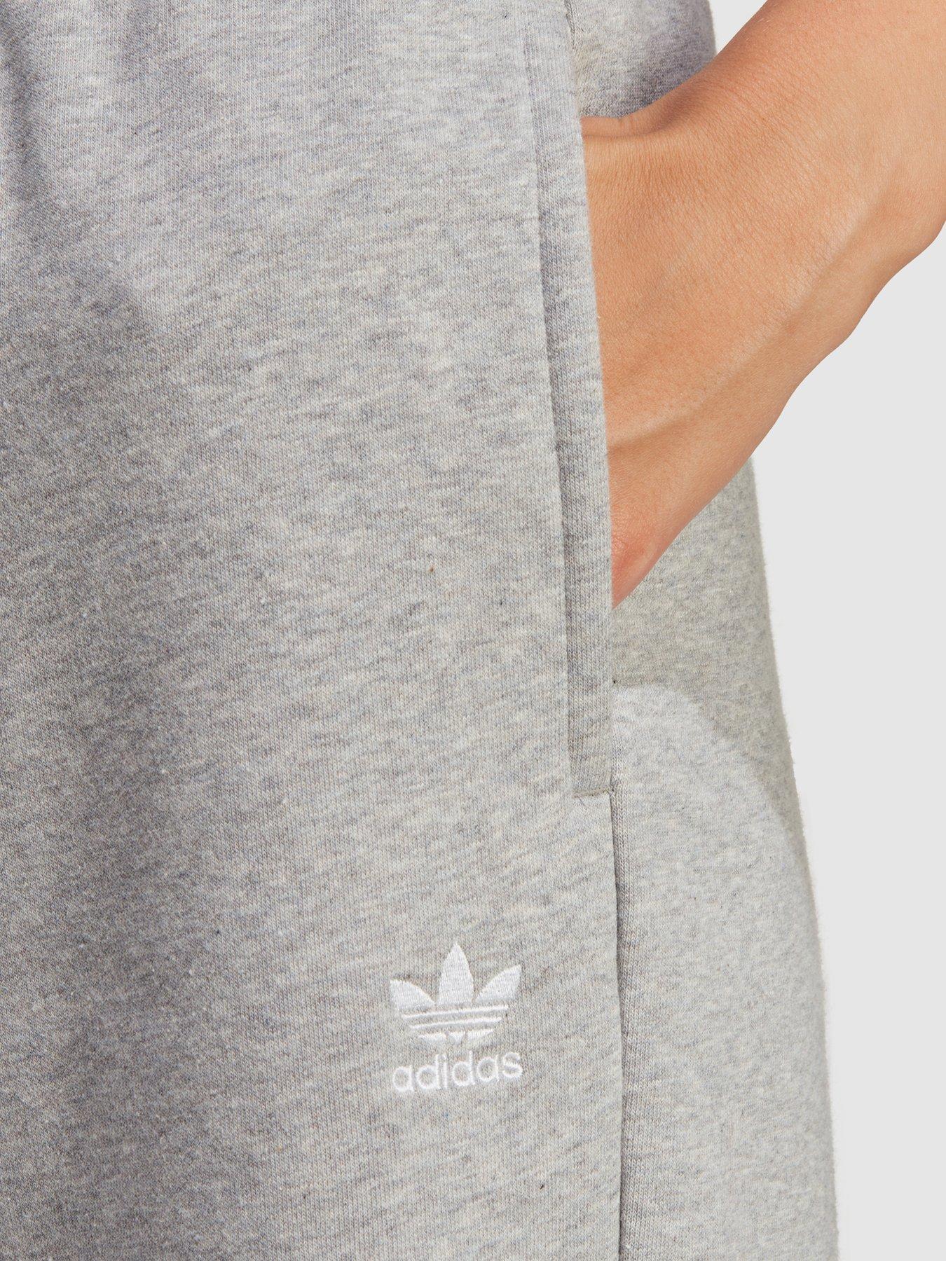 adidas-originals-womens-originals-adicolor-pants-greyoutfit