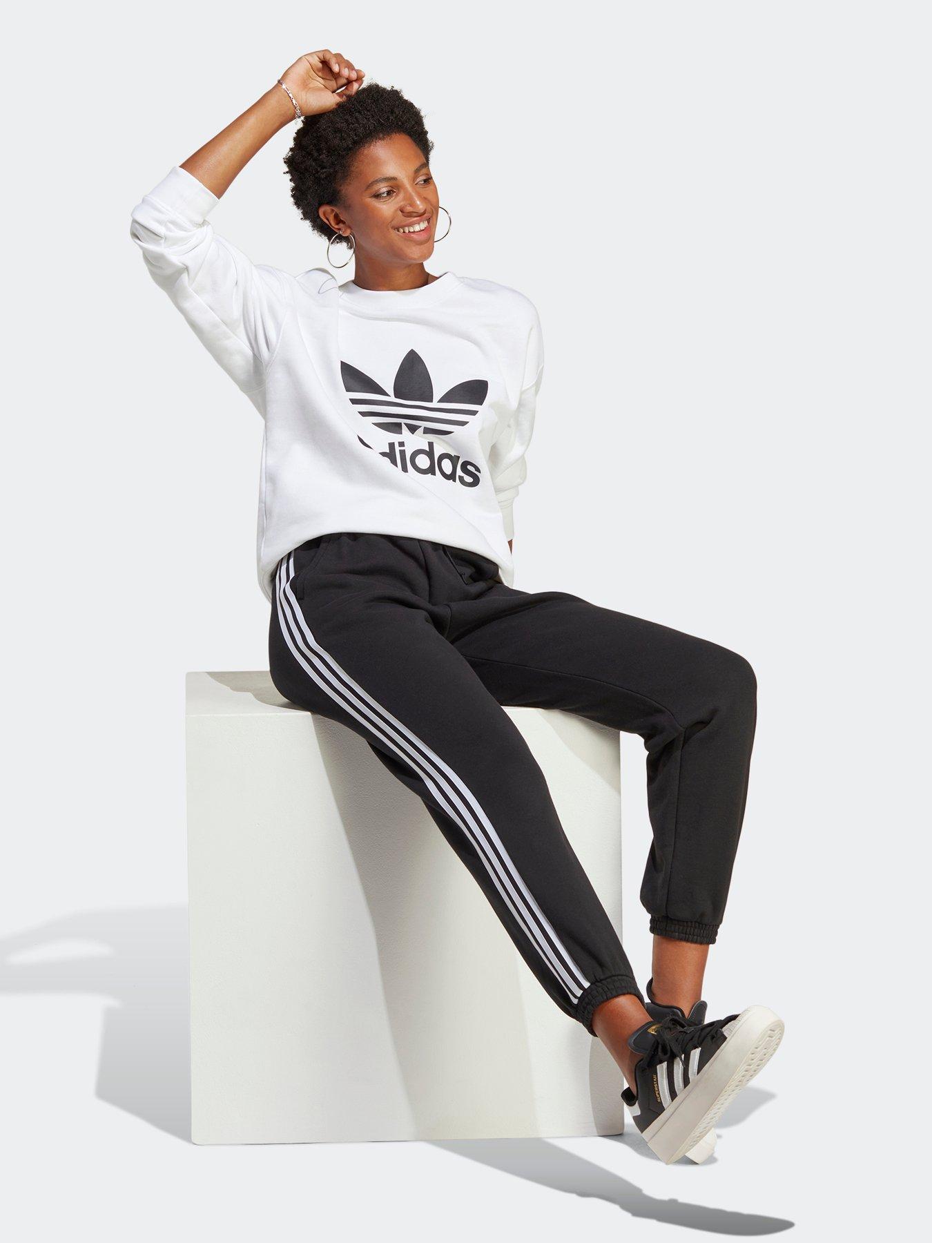 Adidas originals 3 cheap stripe joggers black