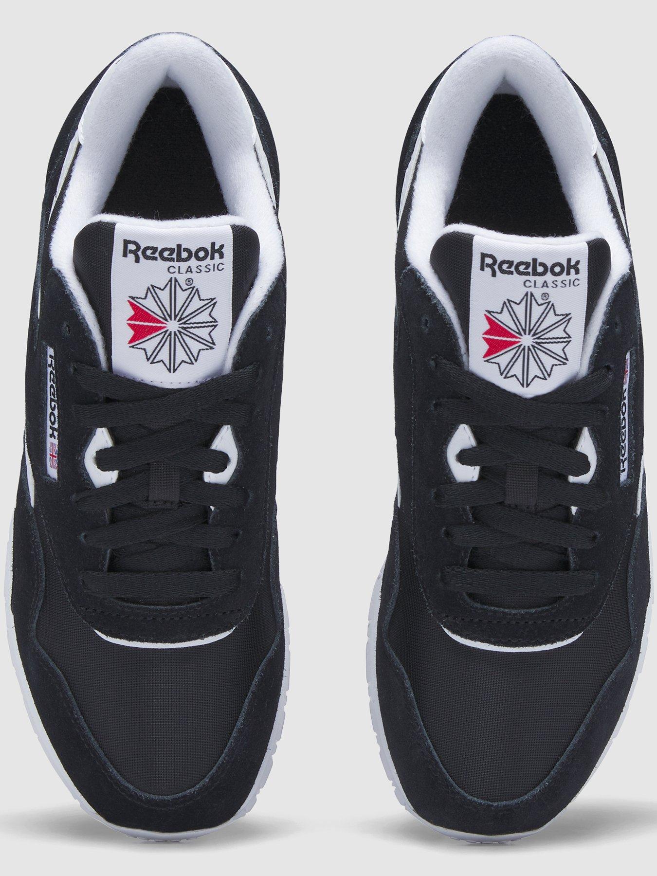 reebok-classic-nylon-trainers-blackwhiteoutfit