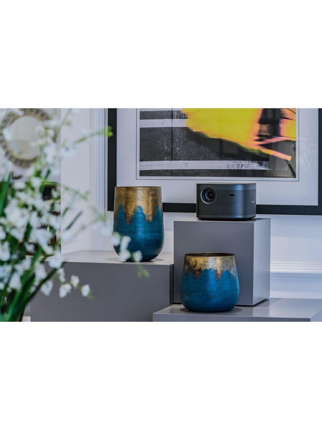Image 5 of 8 of Xgimi Horizon Pro 2200LM 4K Smart Projector