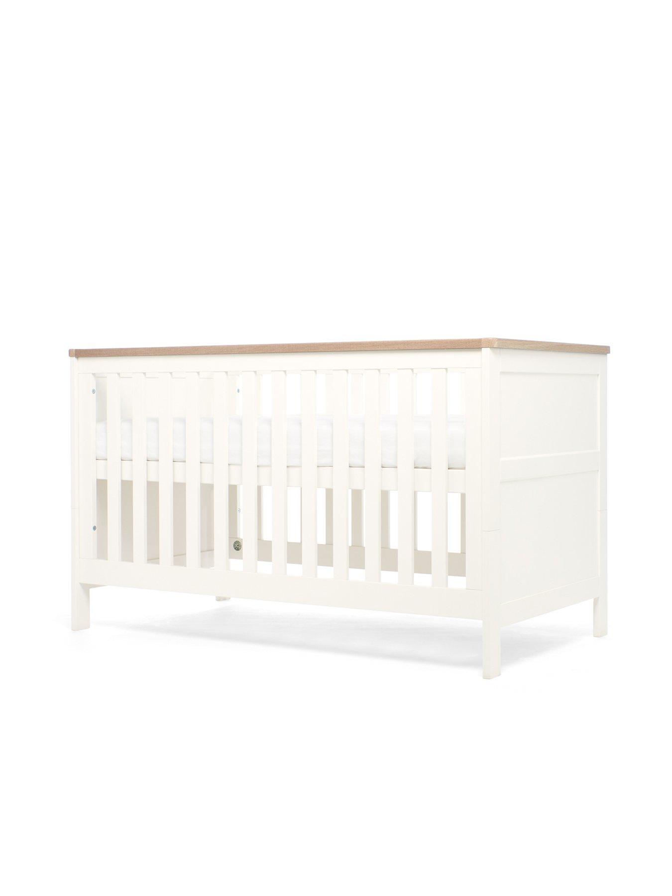 mamas-papas-wedmore-2-piece-cotbed-set-whitenaturaldetail