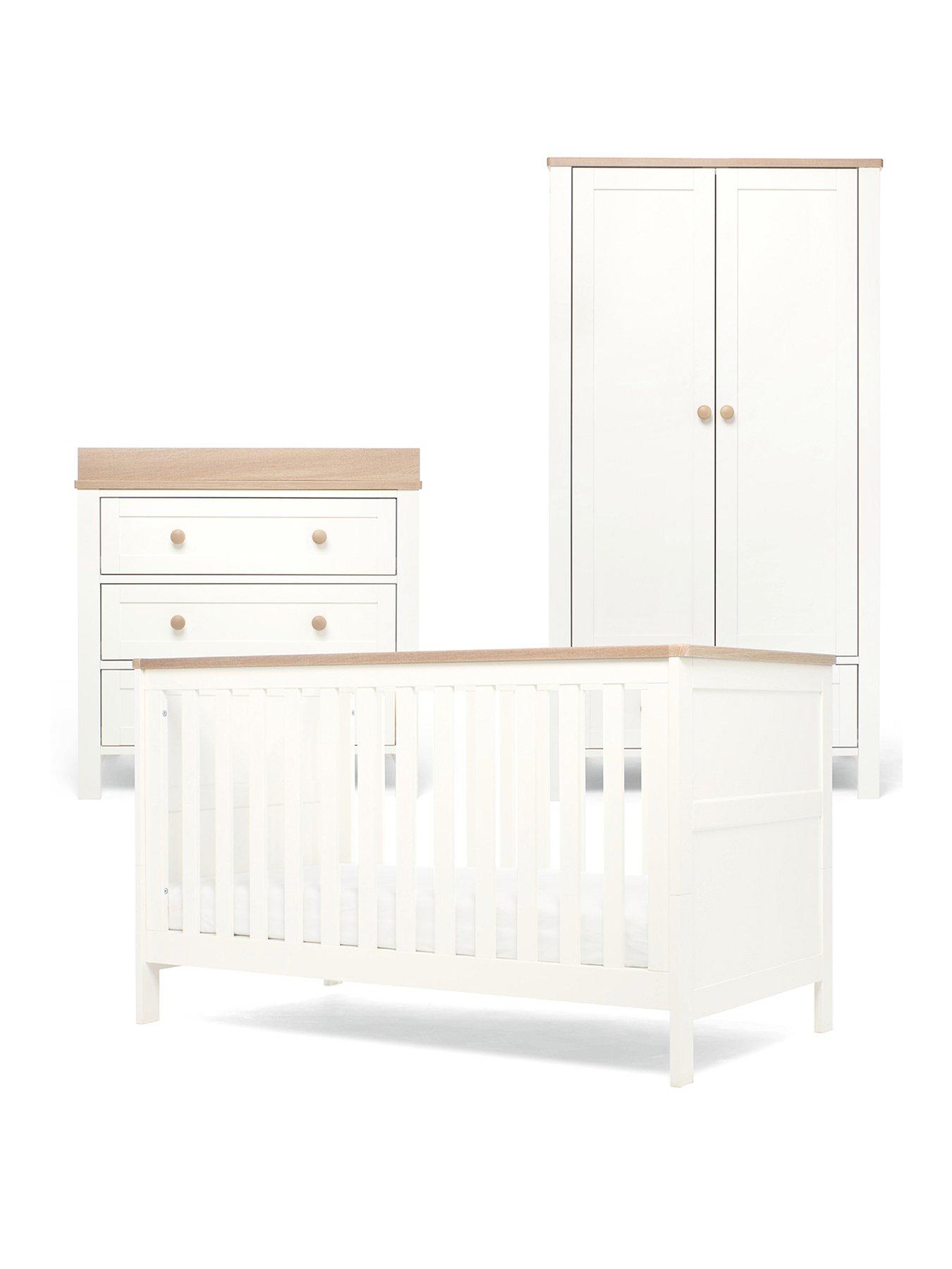 mamas-papas-wedmore-3-piece-cotbed-range-white-naturalstillFront