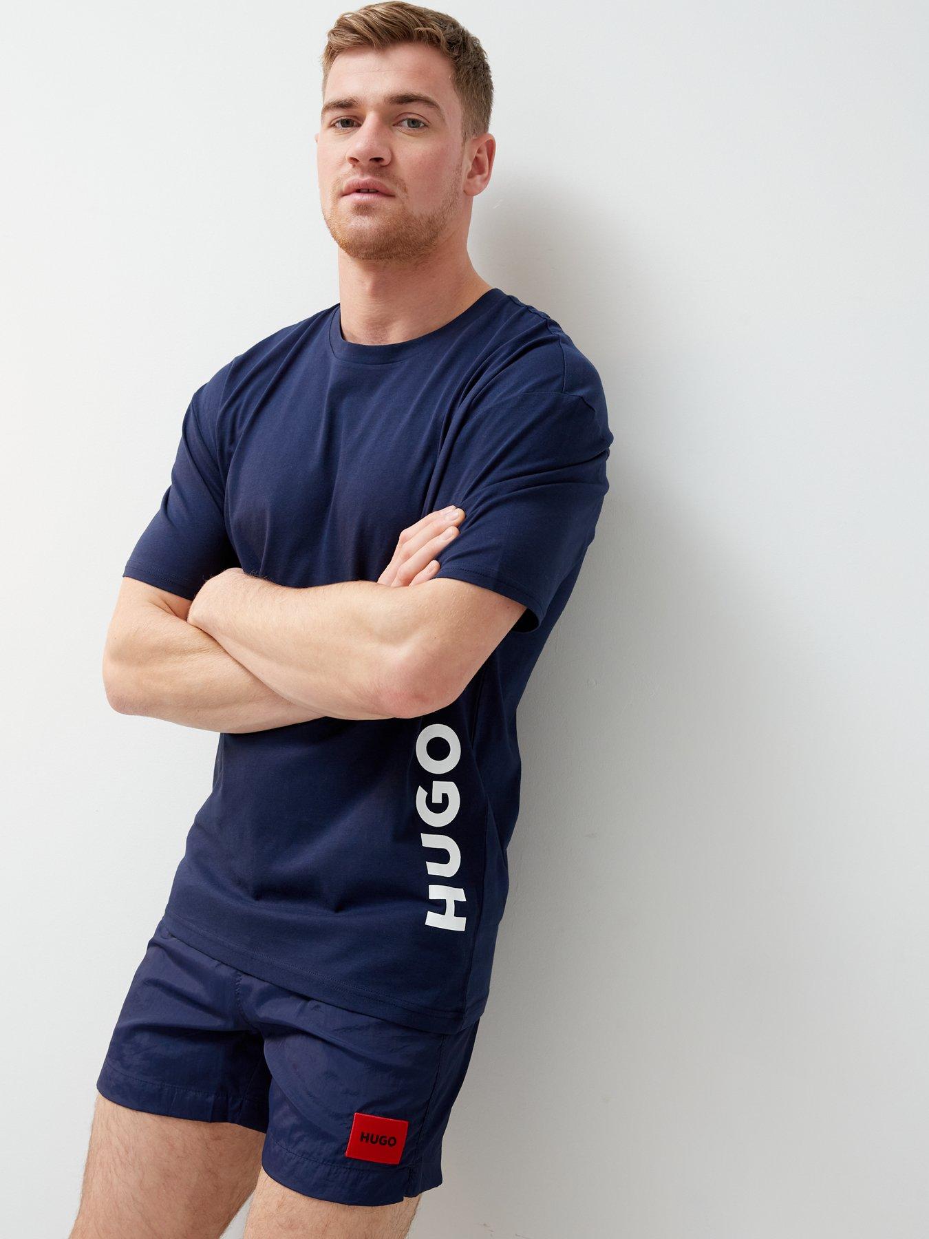 hugo-relaxed-side-logo-t-shirt-dark-blueoutfit