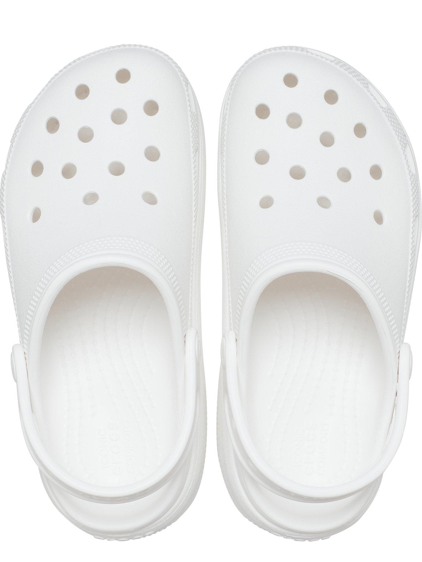 crocs-classic-cutie-clog-whiteoutfit