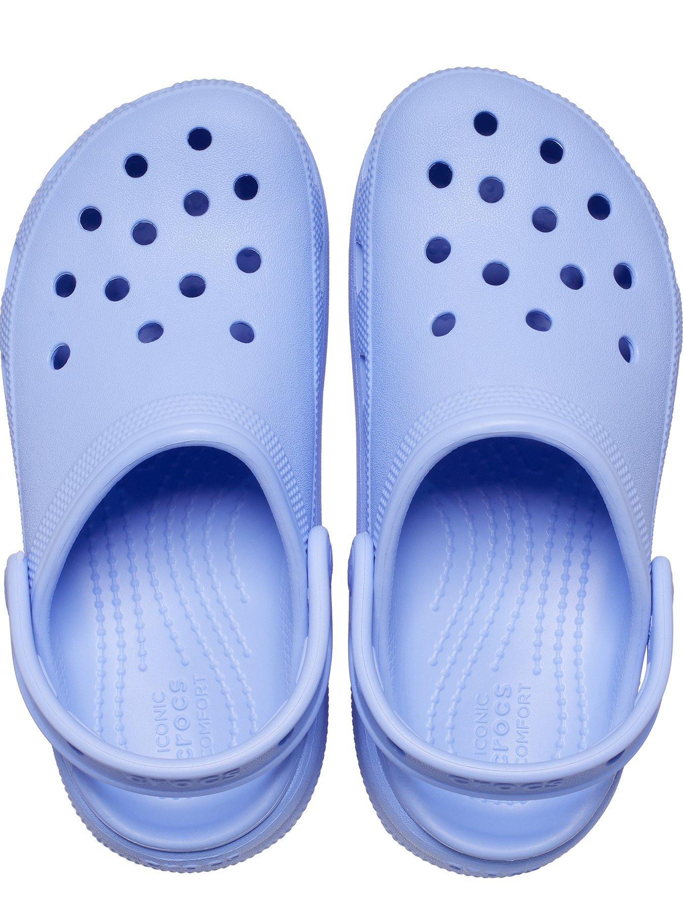 Classic crocs chambray online blue