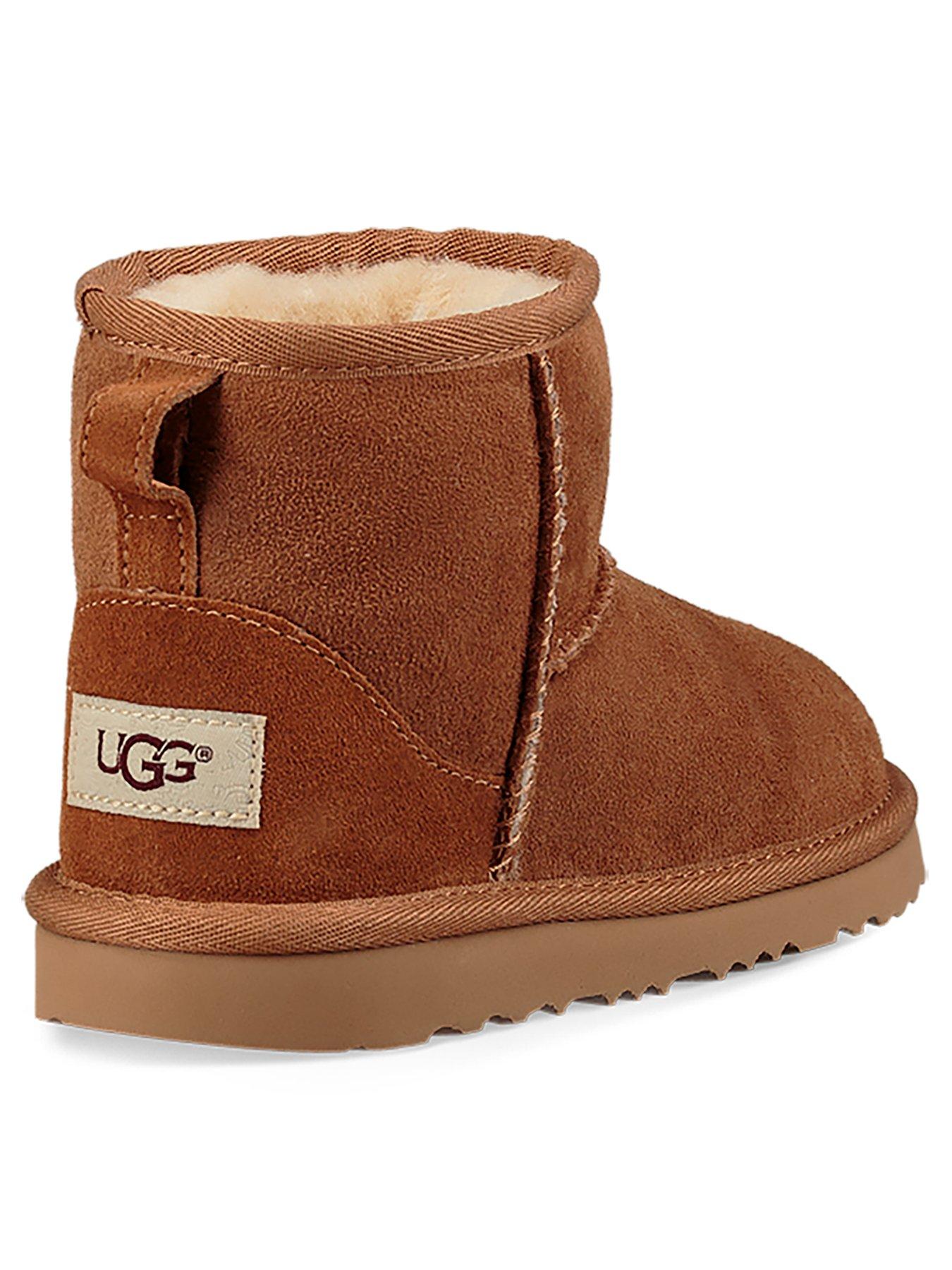 ugg-kids-classic-mini-ii-classic-boot-chestnutstillFront
