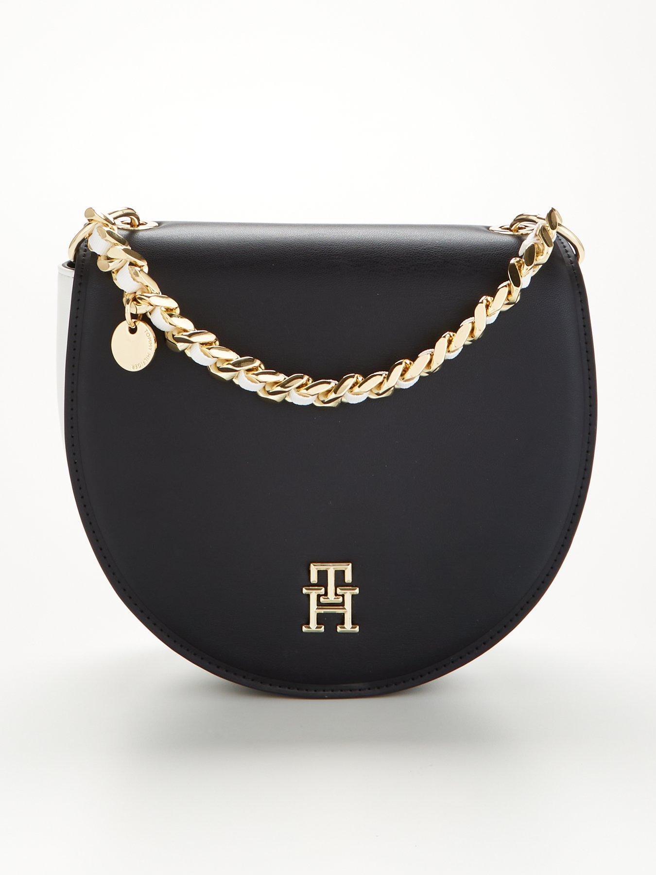 Chic Saddle Crossbody Bag Black