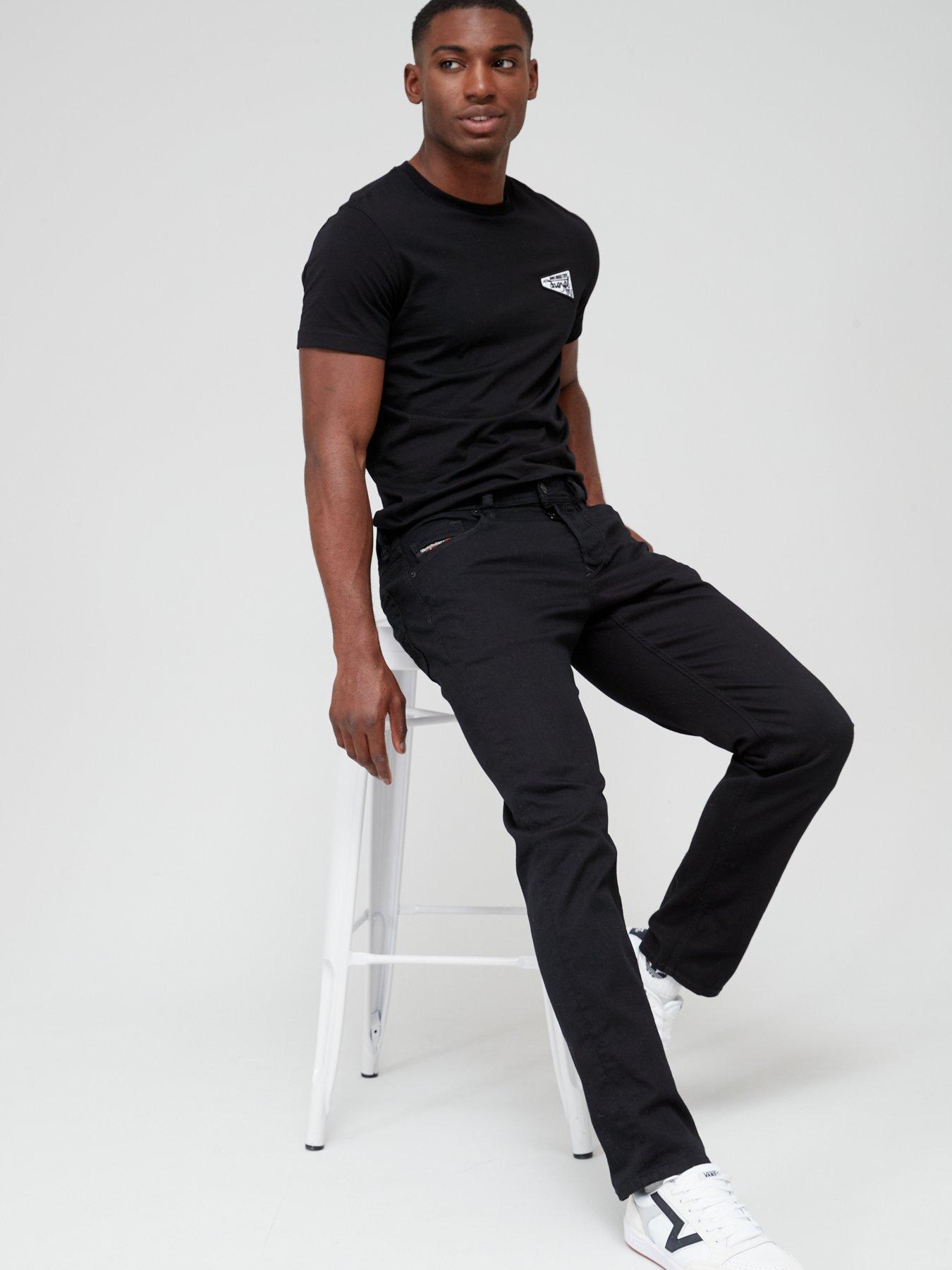Image 4 of 4 of Diesel 1986 Larkee-Beex Tapered Fit Jeans - Black