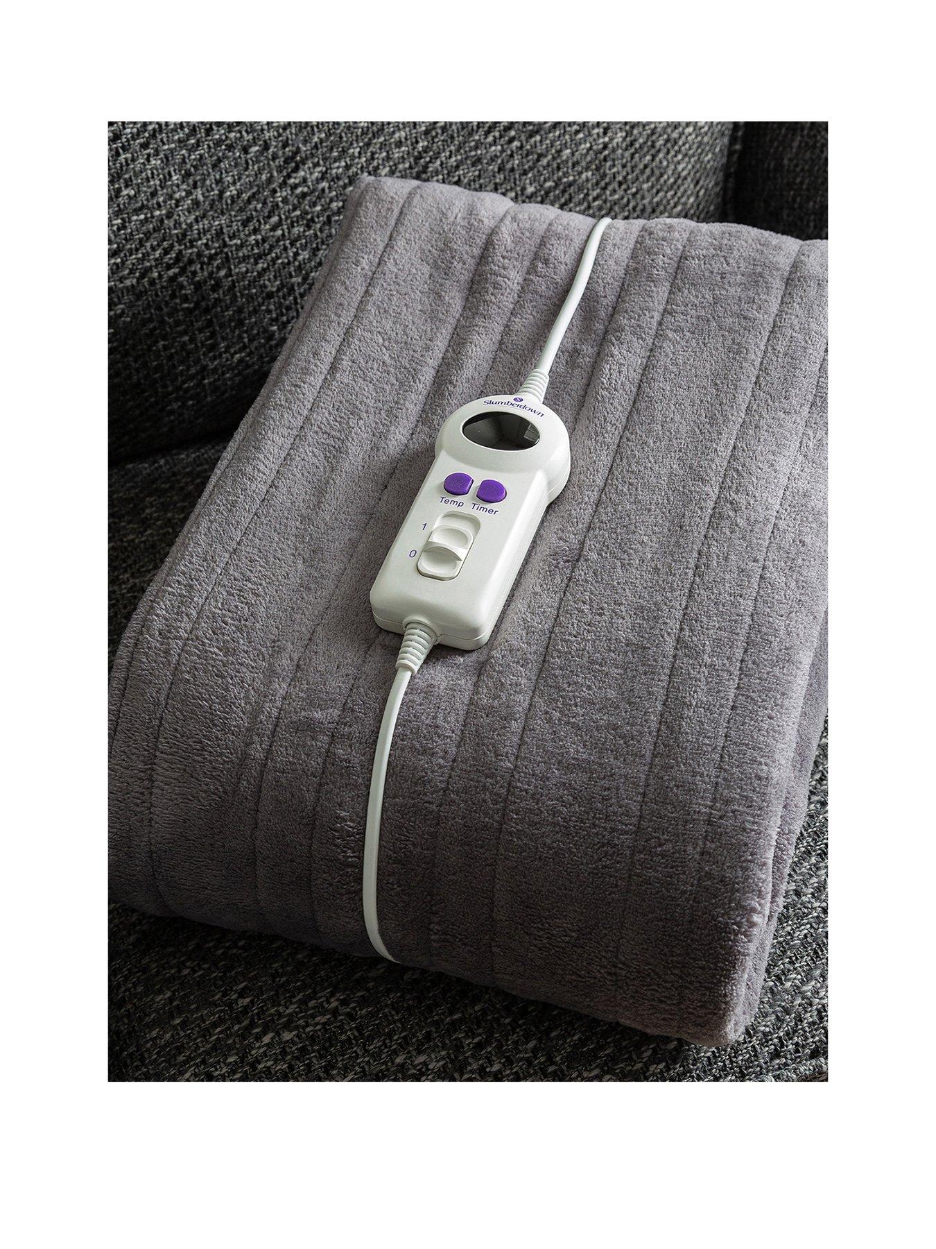 slumberdown-comfy-hugs-heated-throw-in-greystillFront