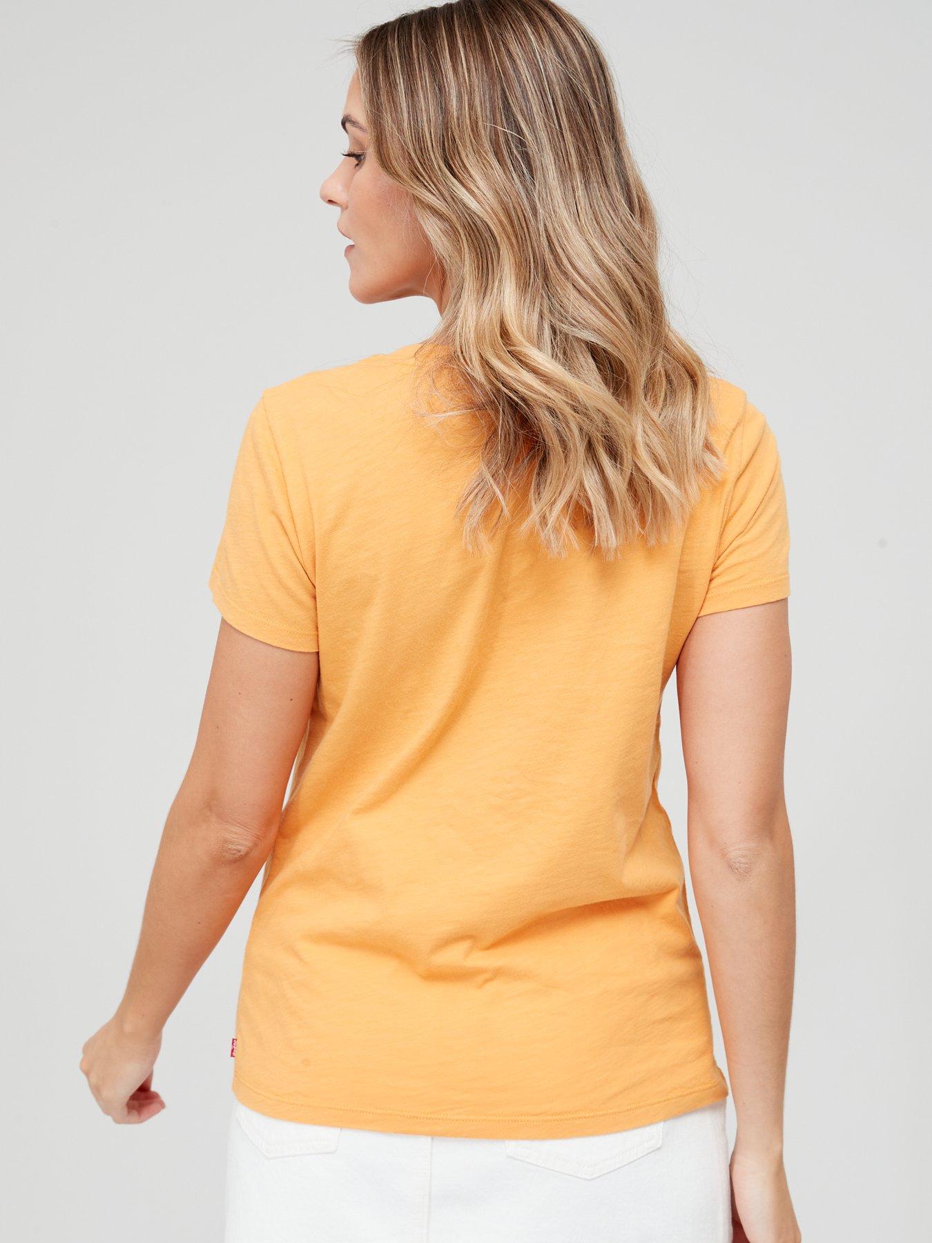 levis-graphic-perfect-vneck-golden-nugget-yellowstillFront