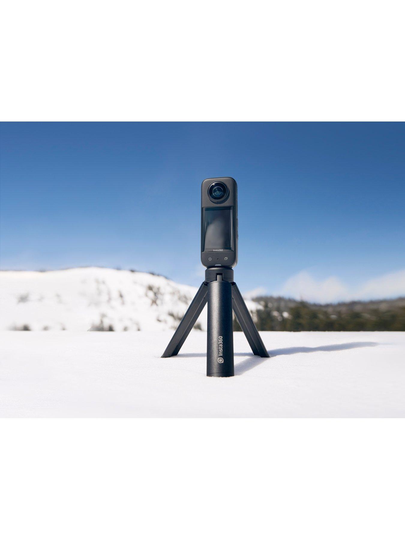 Image 5 of 8 of Insta360 Insta360 X3 5.7K Action Camera