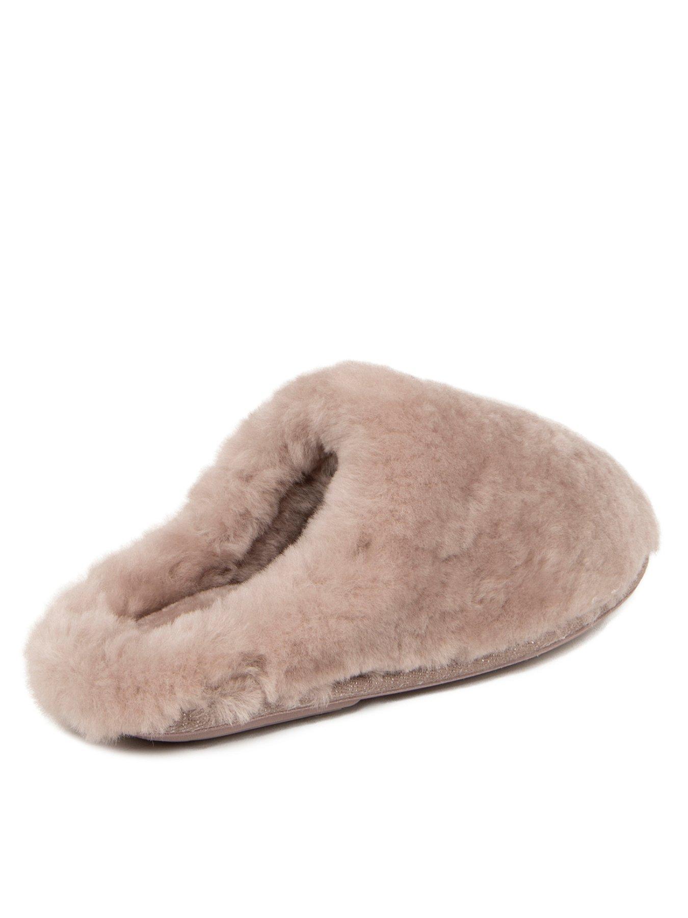 just-sheepskin-louise-ladies-sheepskin-slippers-light-brownstillFront