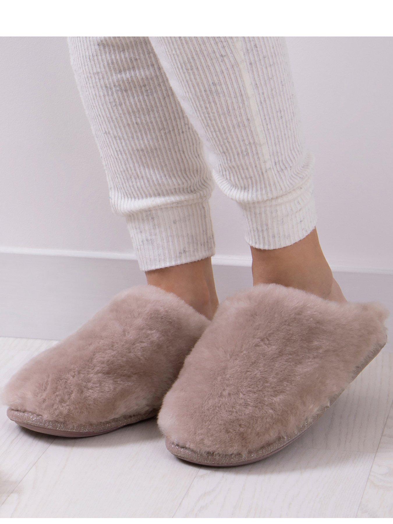 just-sheepskin-louise-ladies-sheepskin-slippers-light-brownback