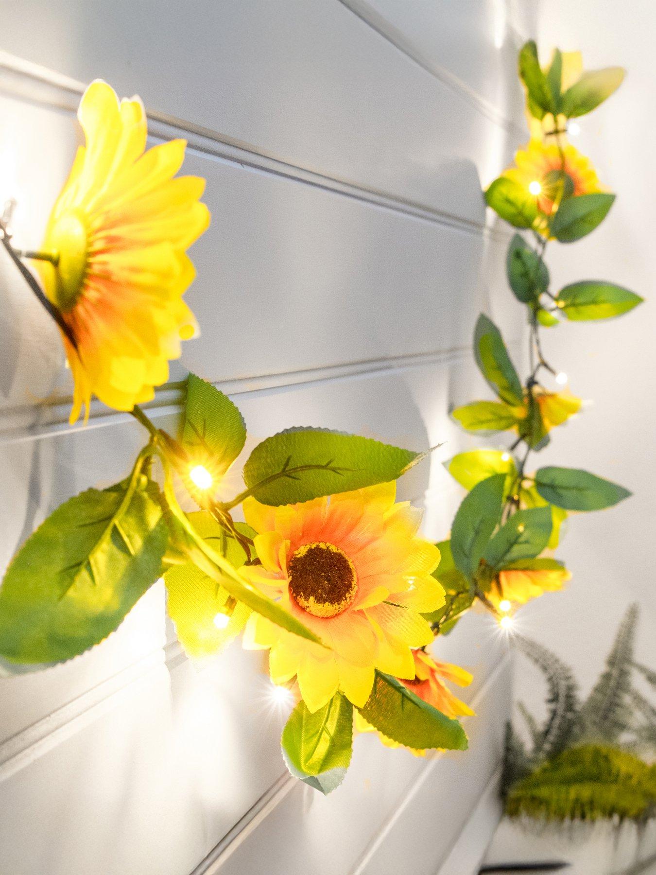 Image 1 of 5 of Streetwize Sunflower Garland String Lights
