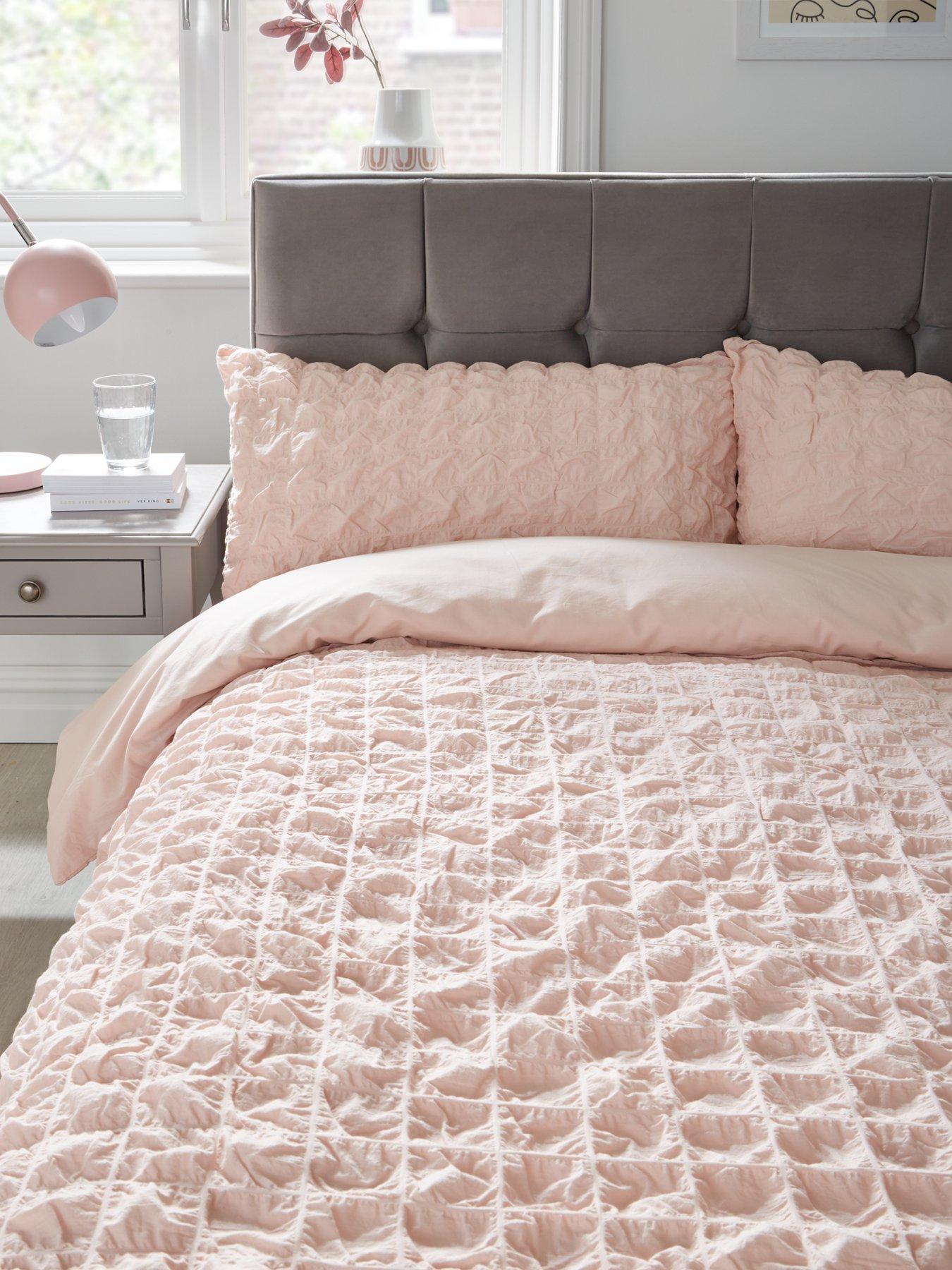 very-home-seersucker-cotton-180-thread-count-duvet-cover-set-blush-pinkback