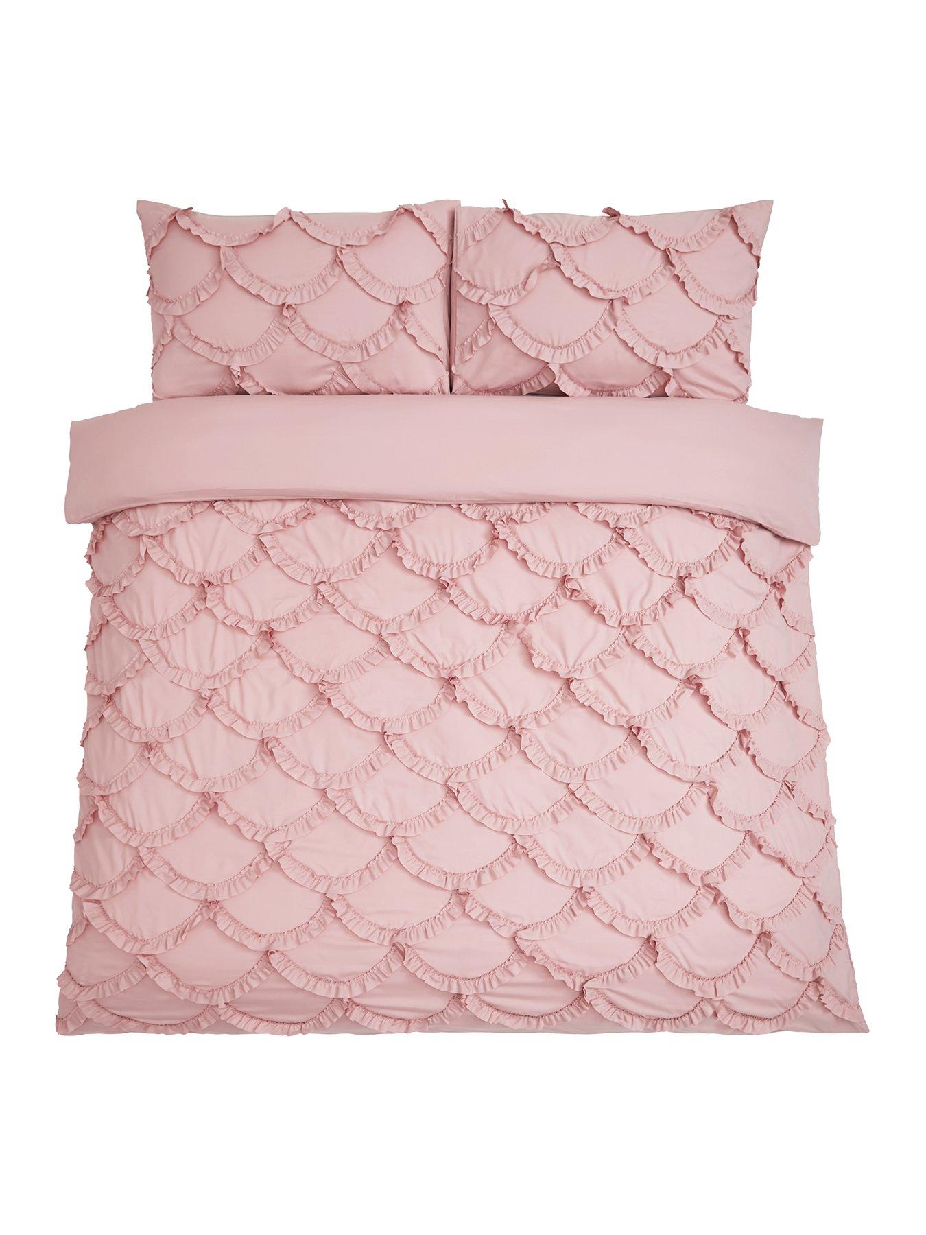 Image 2 of 5 of The Very Collection Scallop Edge Duvet Set - Pink