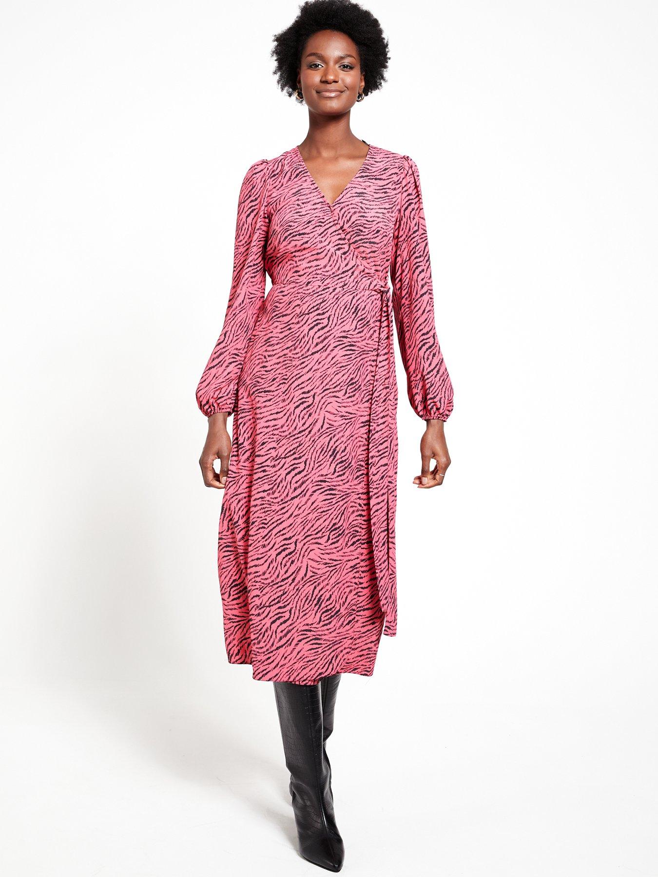 Double tie wrap dress in clearance blush