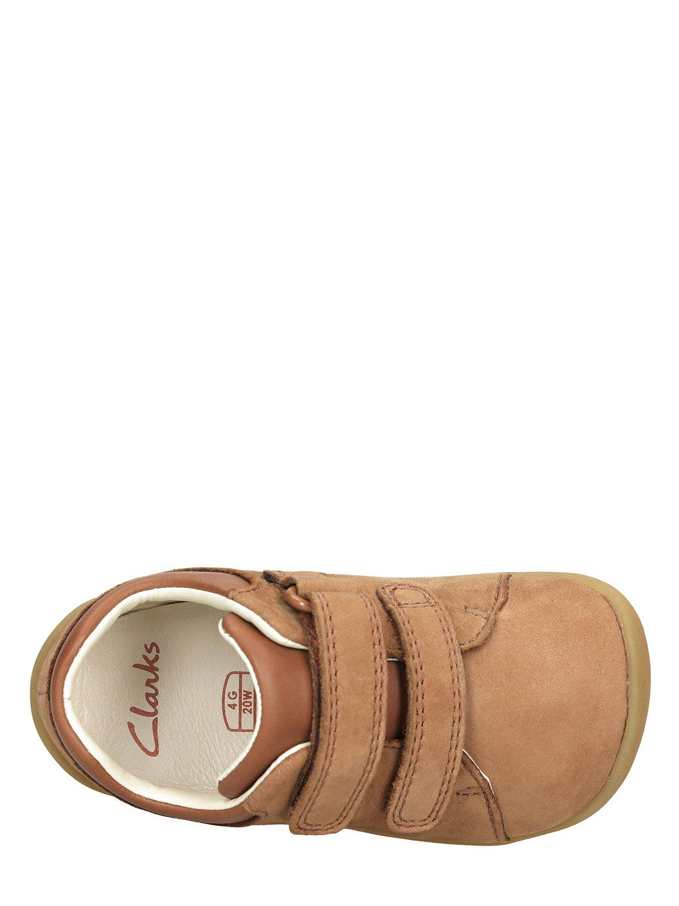 clarks-clarks-roamer-craft-baby-shoeoutfit