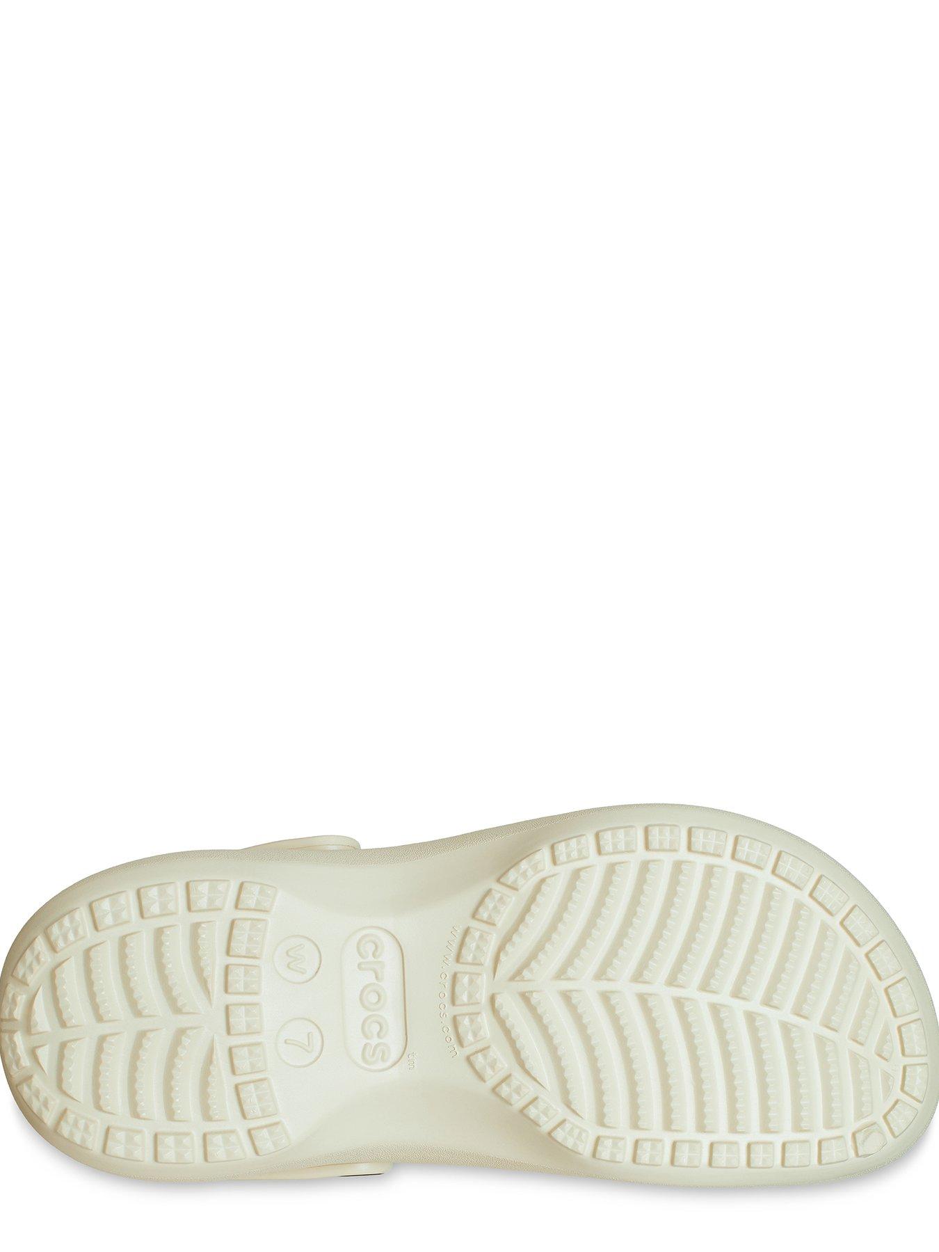 crocs-classic-crocs-platform-clog-wedge-bonedetail