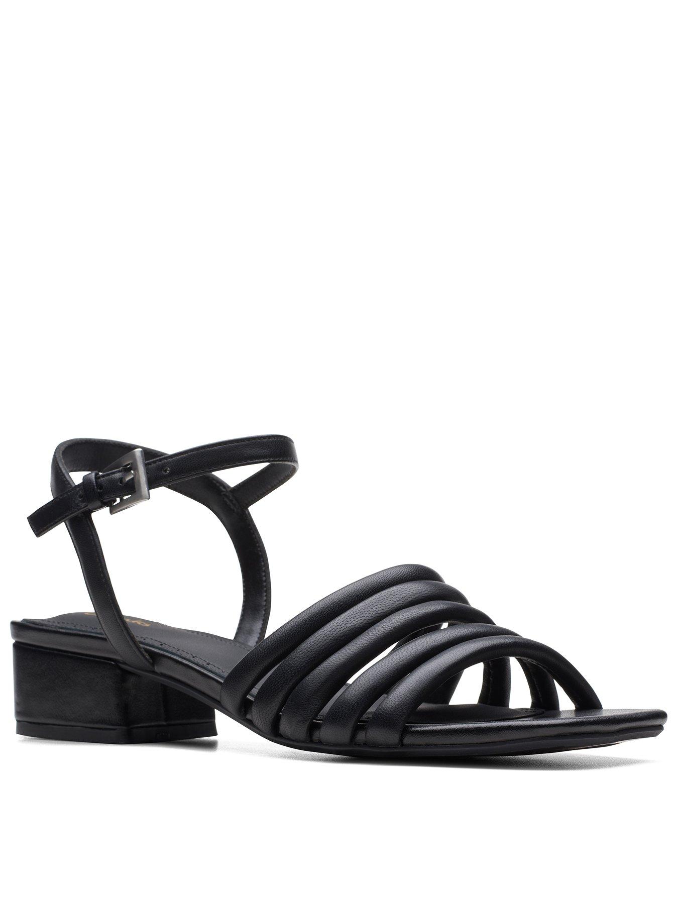 Clarks hotsell sandals ireland