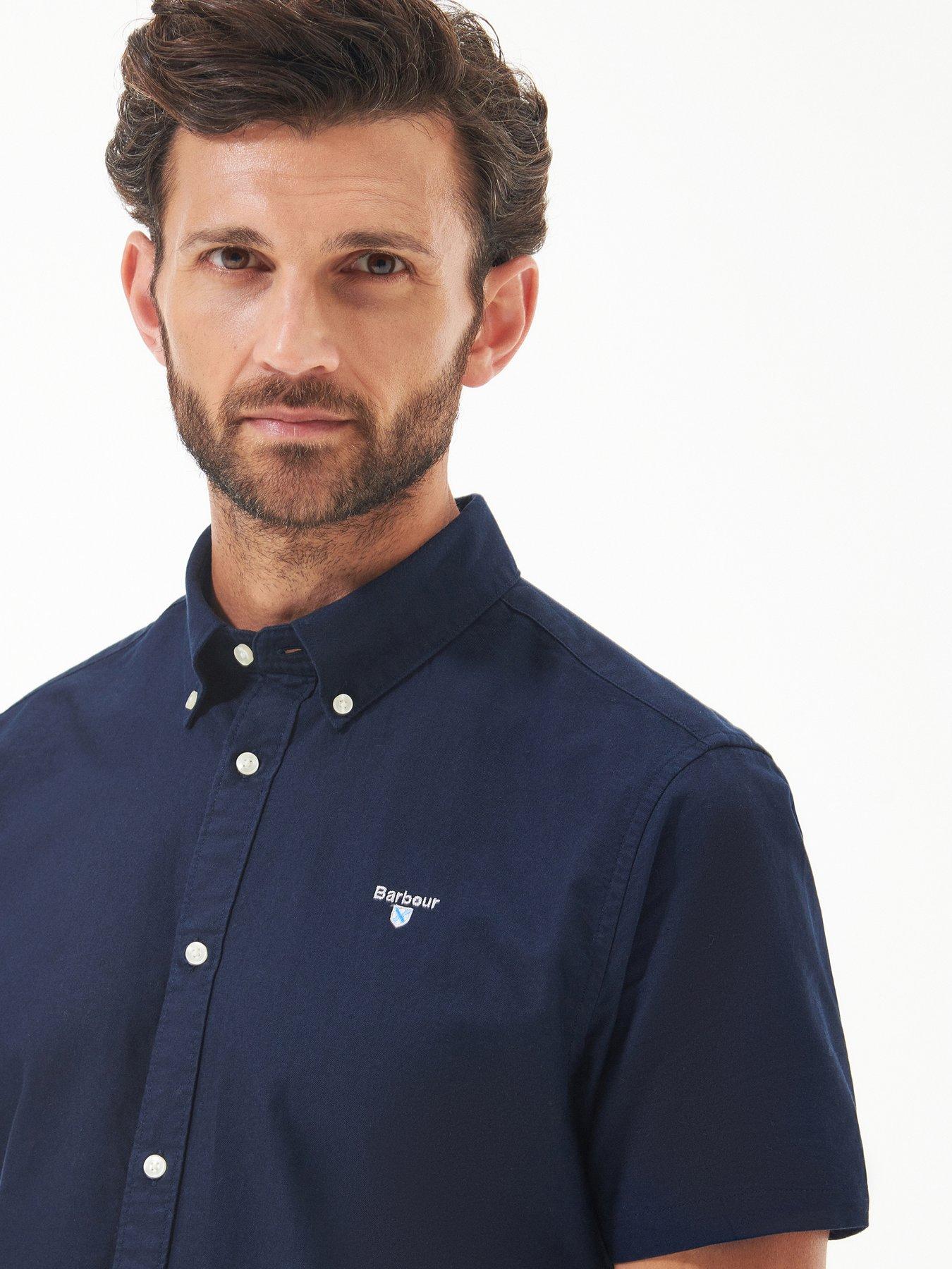 barbour-short-sleeve-oxford-tailored-fit-shirt-navyoutfit