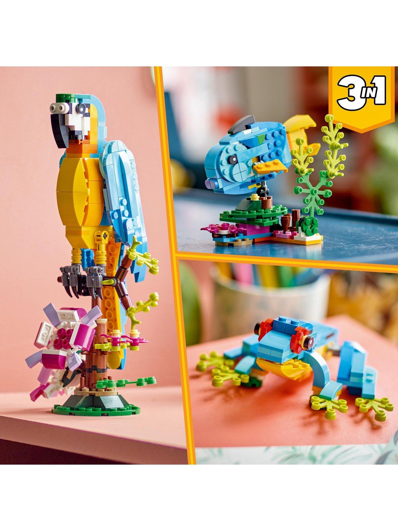 Image 5 of 8 of LEGO Creator 3-in-1 Exotic Parrot Building Set 31136