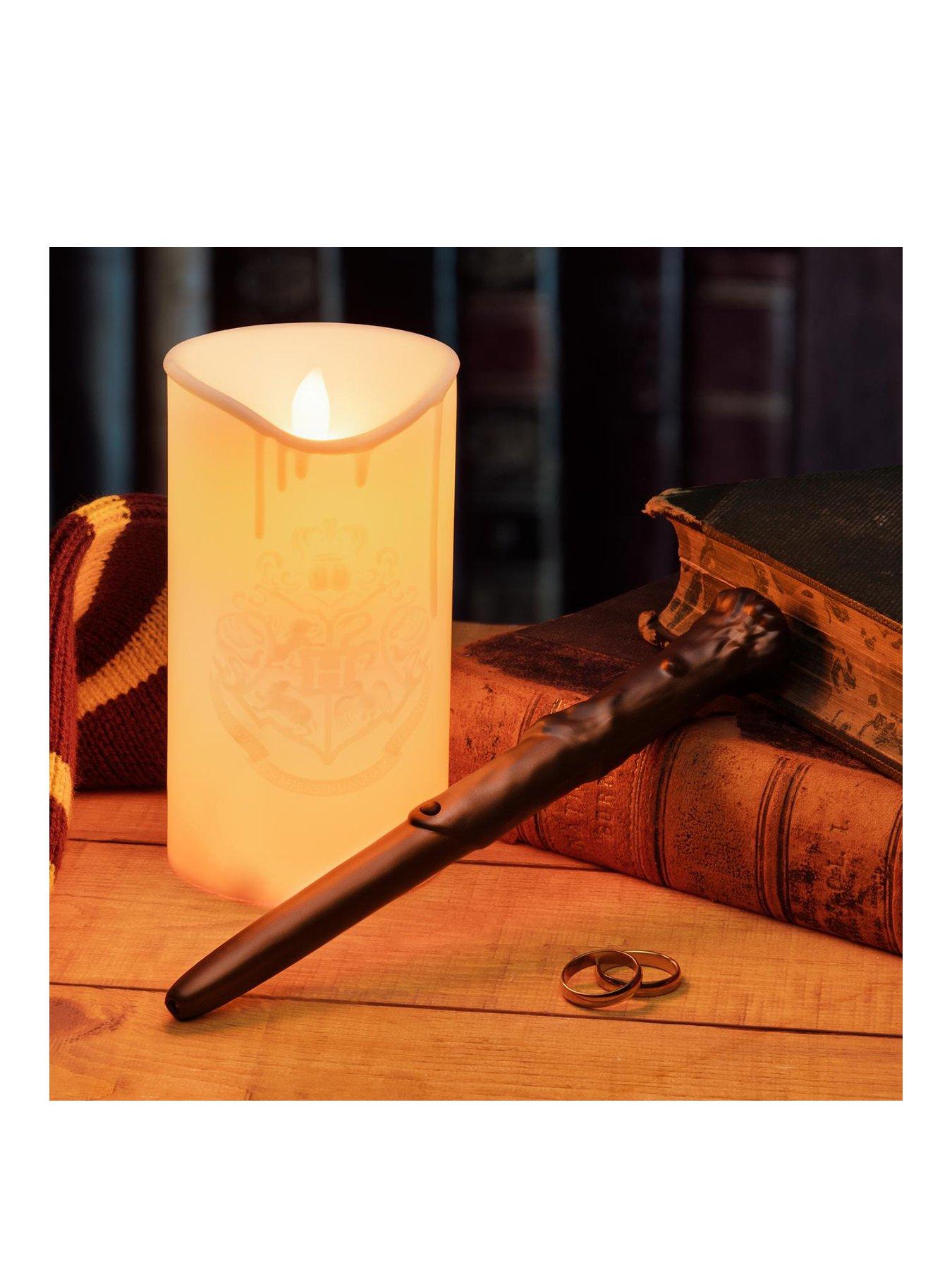 harry-potter-magical-hogwarts-crest-led-candle-light-with-wand-remote-officially-licensed-wizarding-world-merchandise-fun-bedroom-decor-for-fansfront