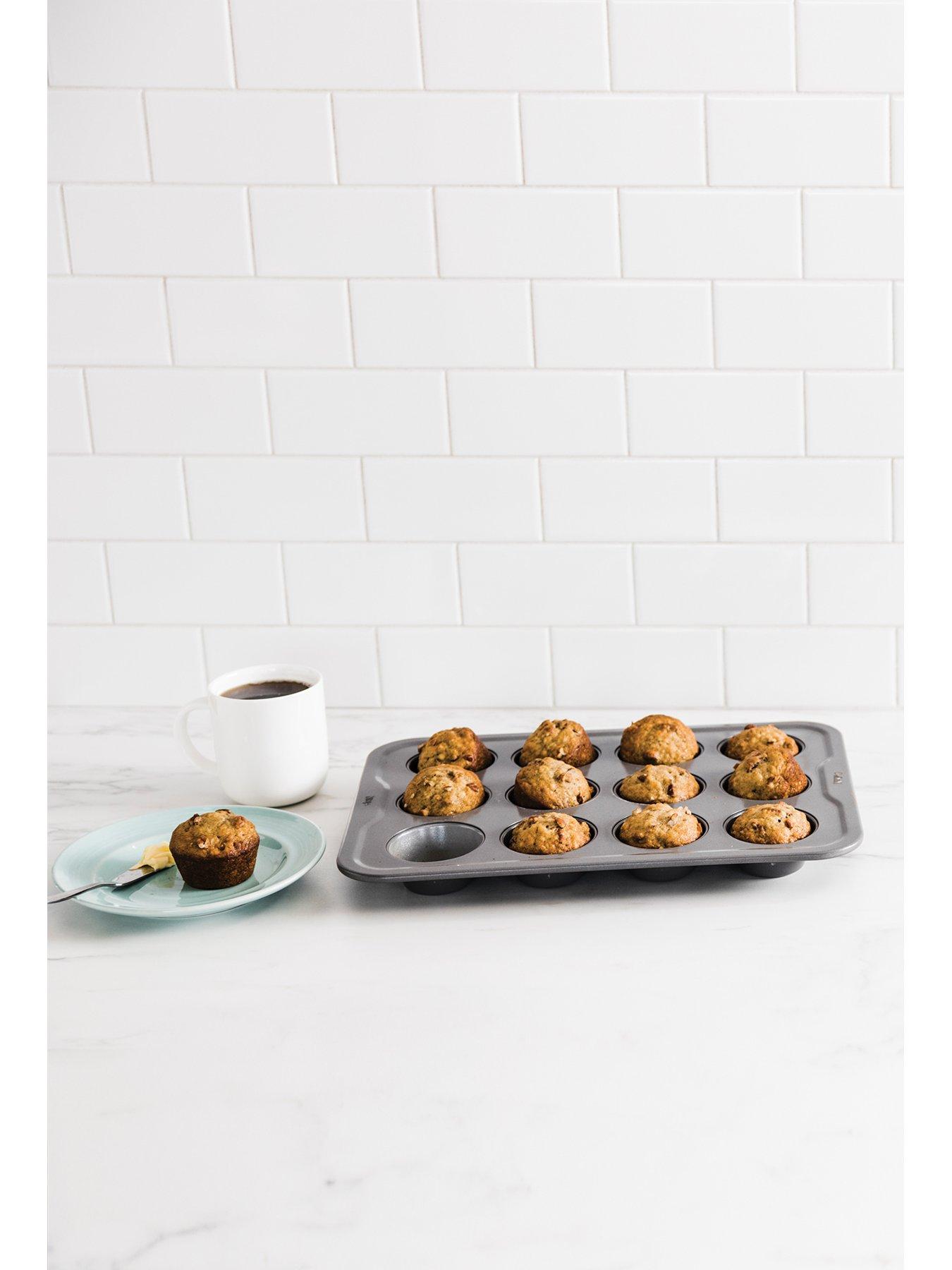 Image 5 of 6 of NINJA Foodi ZEROSTICK 12-Cup Muffin Tray