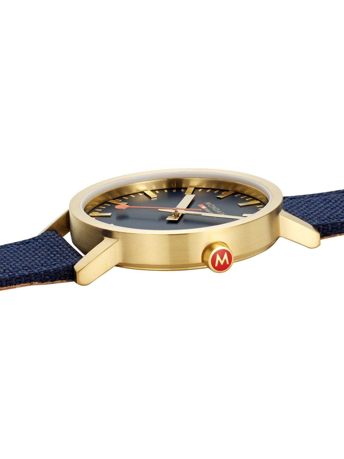 mondaine-classic-golden-40mm-case-deep-ocean-blue-watchdetail